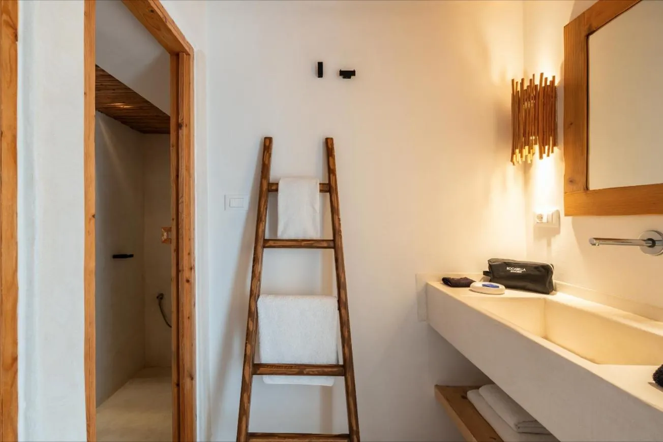 Rocabella Santorini Hotel & Spa