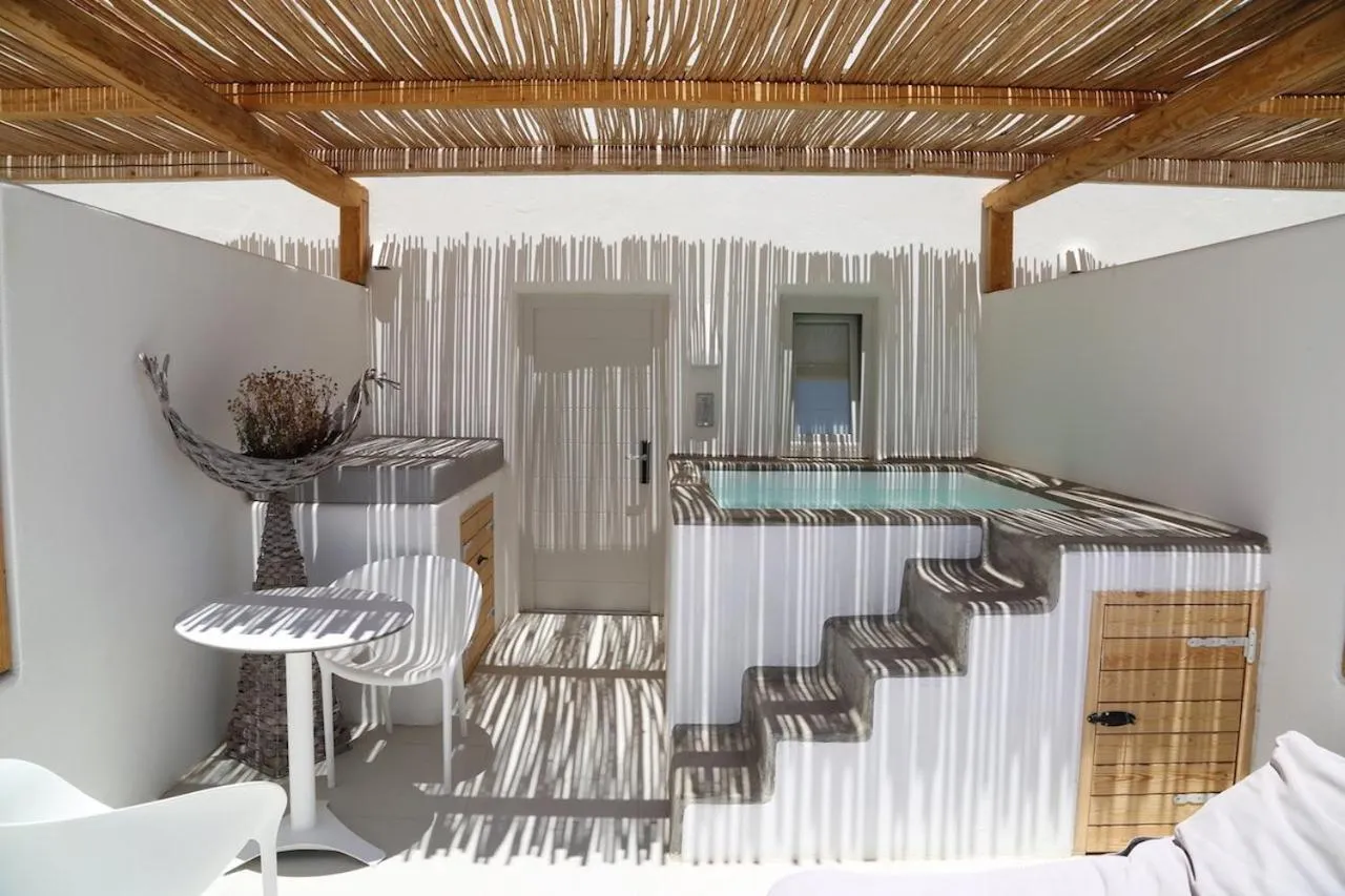 Rocabella Santorini Hotel & Spa