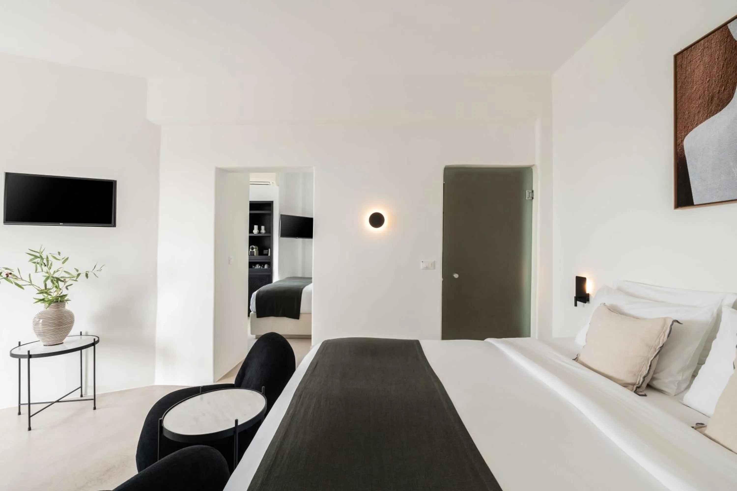 Bed in Rocabella Santorini Hotel & Spa