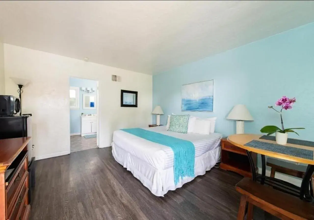 King Room in The Patriots Boutique Motel King Room in The Patriots Boutique Motel