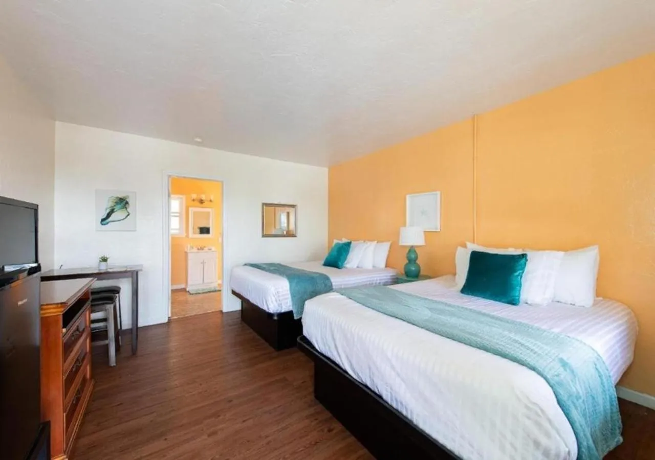 Bed in The Patriots Boutique Motel