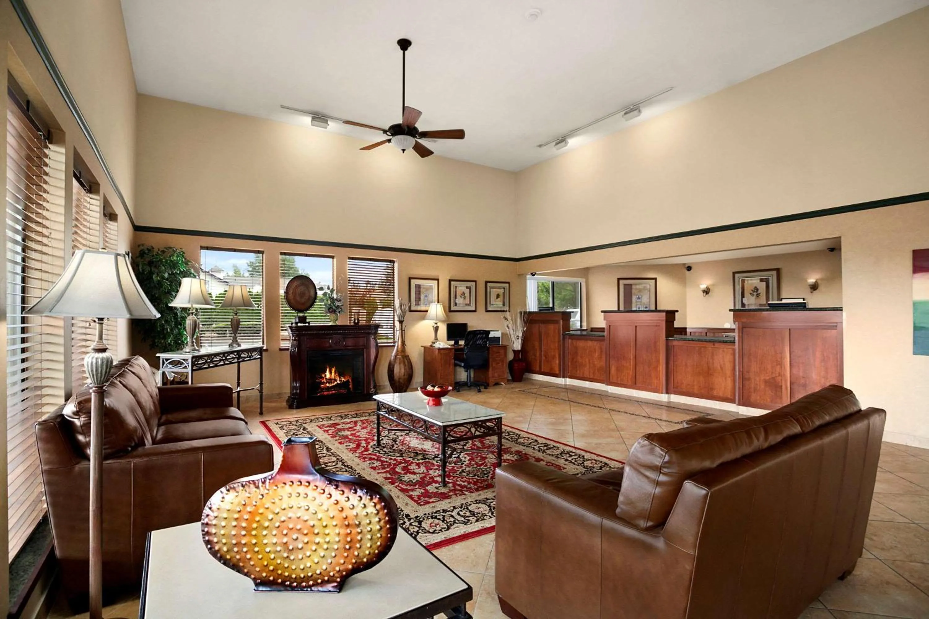 Lobby or reception in Days Inn by Wyndham Kent 84th Ave