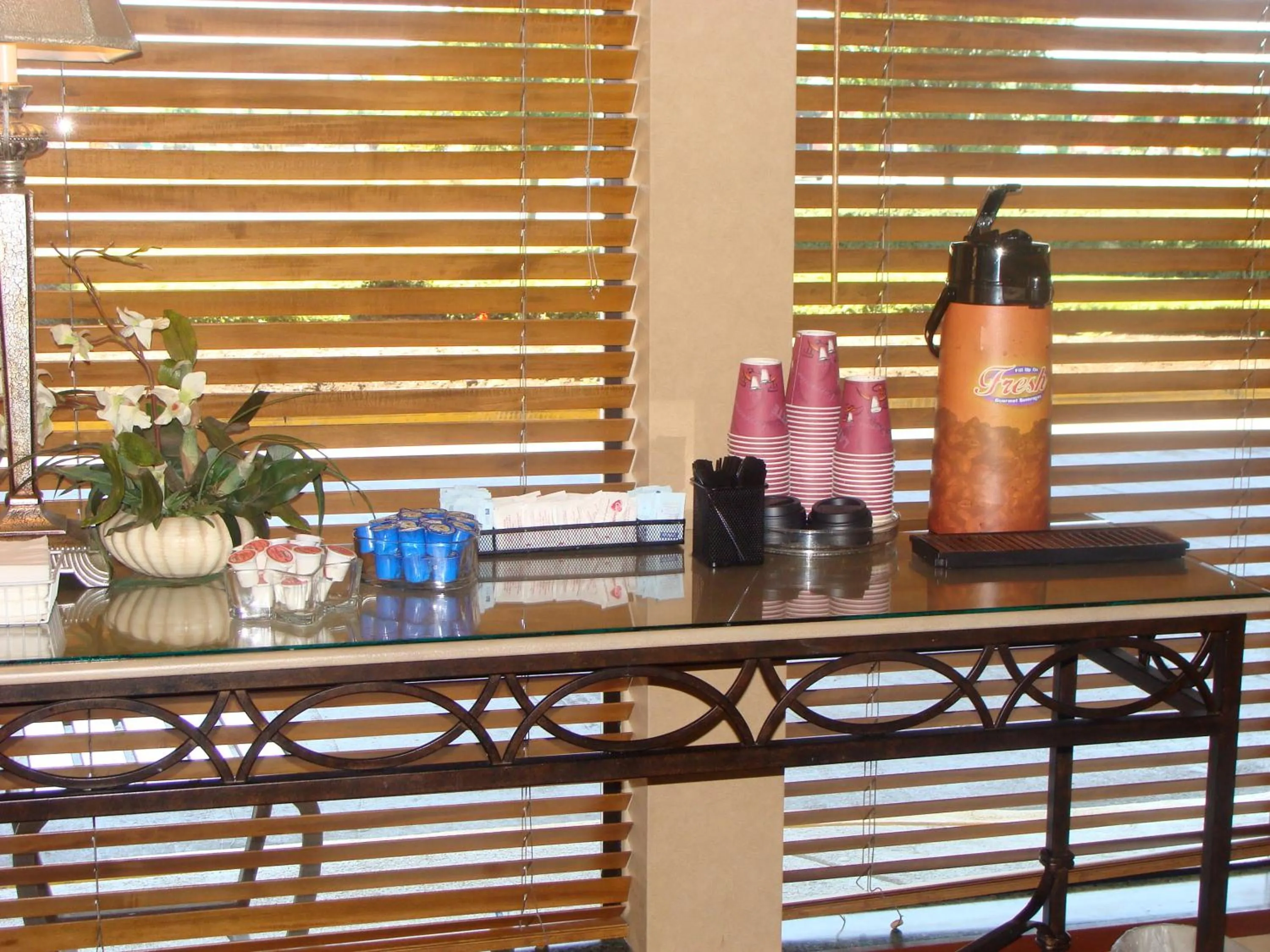 Decorative detail in Days Inn by Wyndham Kent 84th Ave