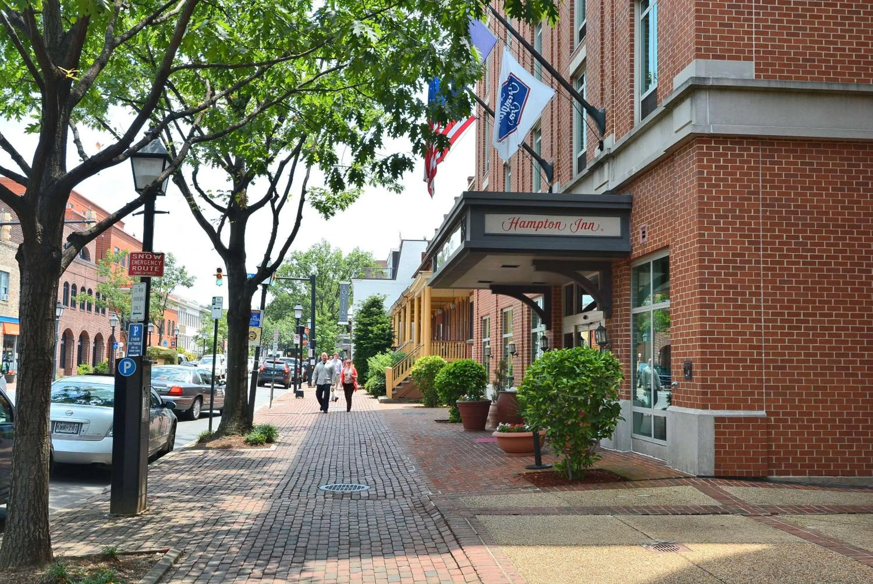 Property building in Hampton Inn Alexandria/Old Town
