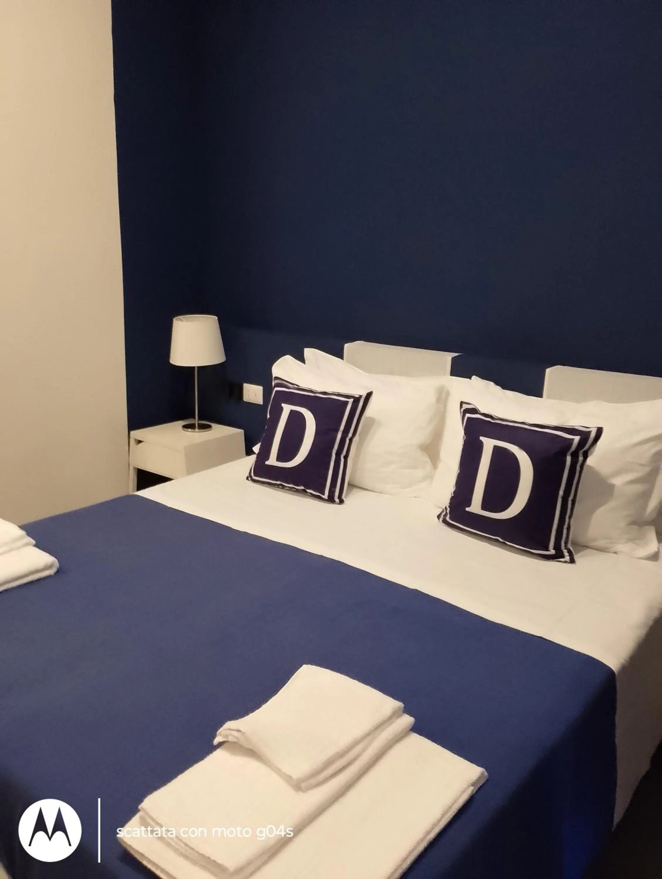 Bedroom, Bed in I DIOSCURI