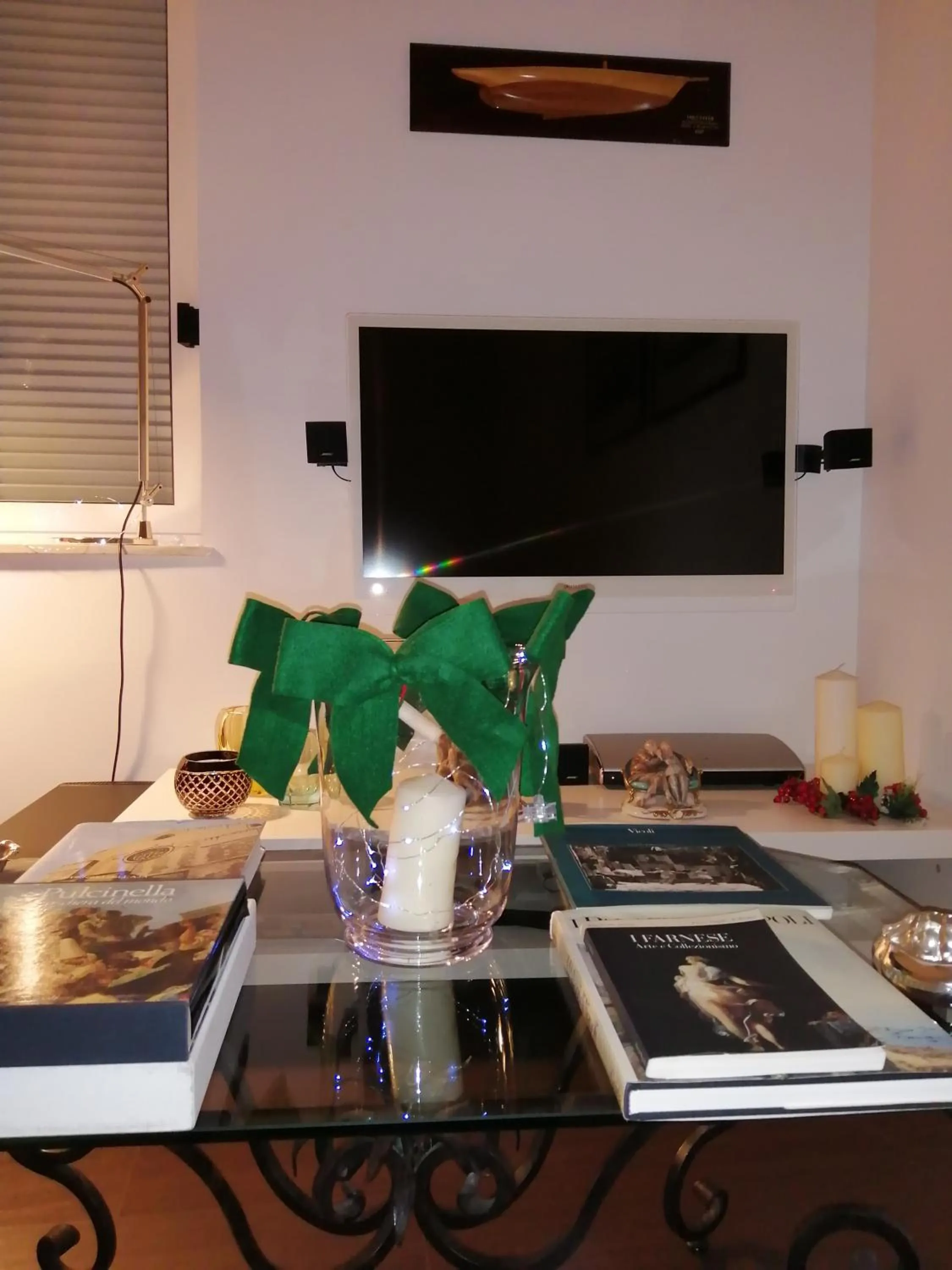 Decorative detail in I DIOSCURI