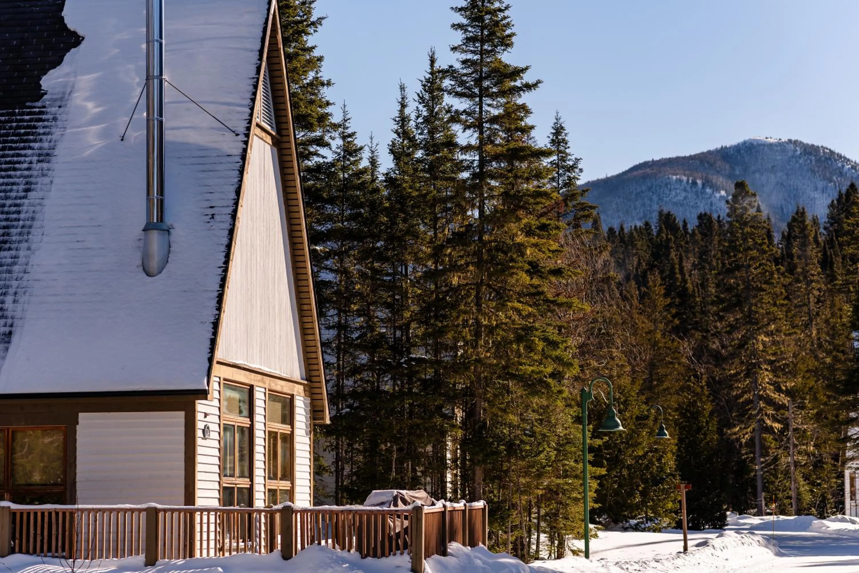 Patio in Gîte du Mont-Albert - Sepaq