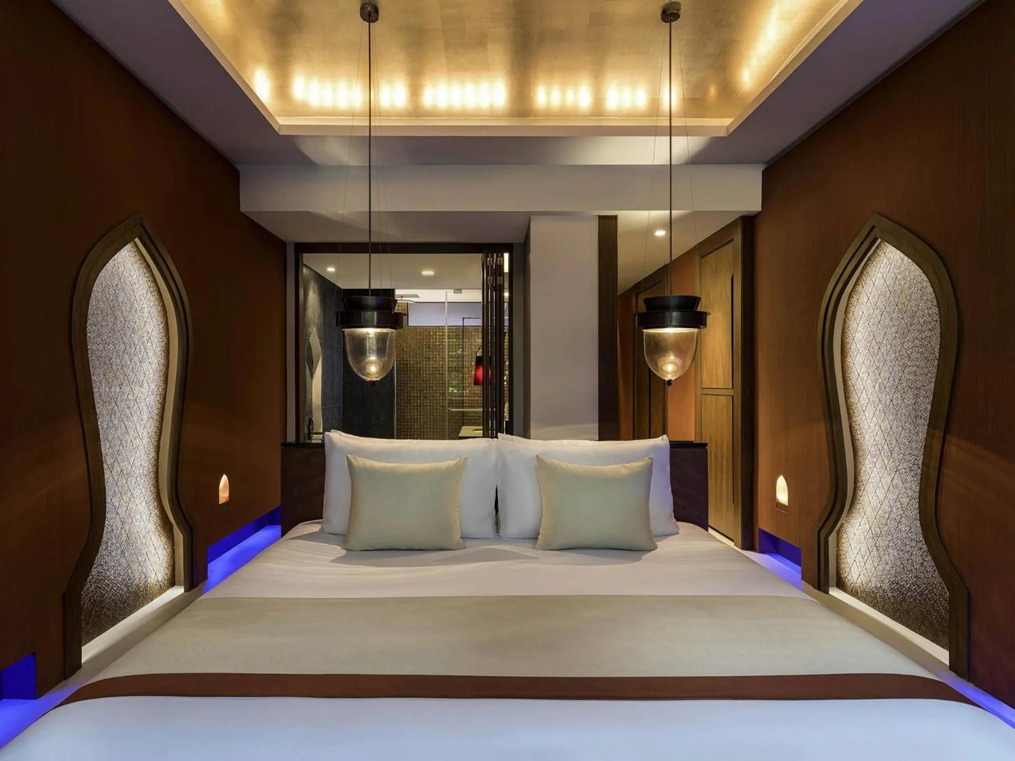 Bedroom, Bed in Avista Hideaway Phuket Patong - MGallery