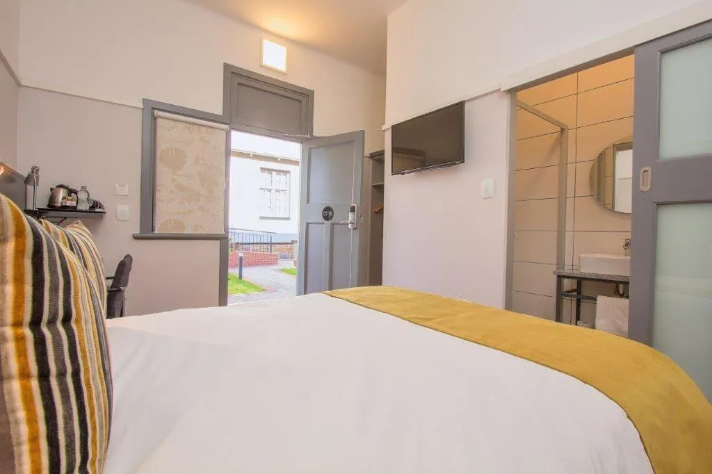 Bed in THE Pretoria Hotel