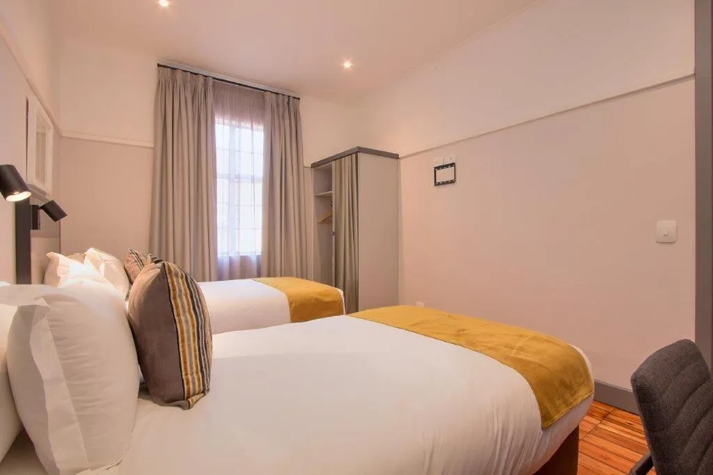 Family, Bed in THE Pretoria Hotel