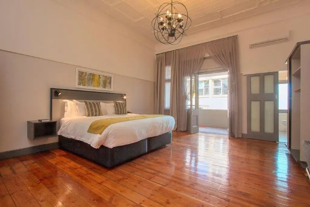 Executive Suite in THE Pretoria Hotel Executive Suite in THE Pretoria Hotel