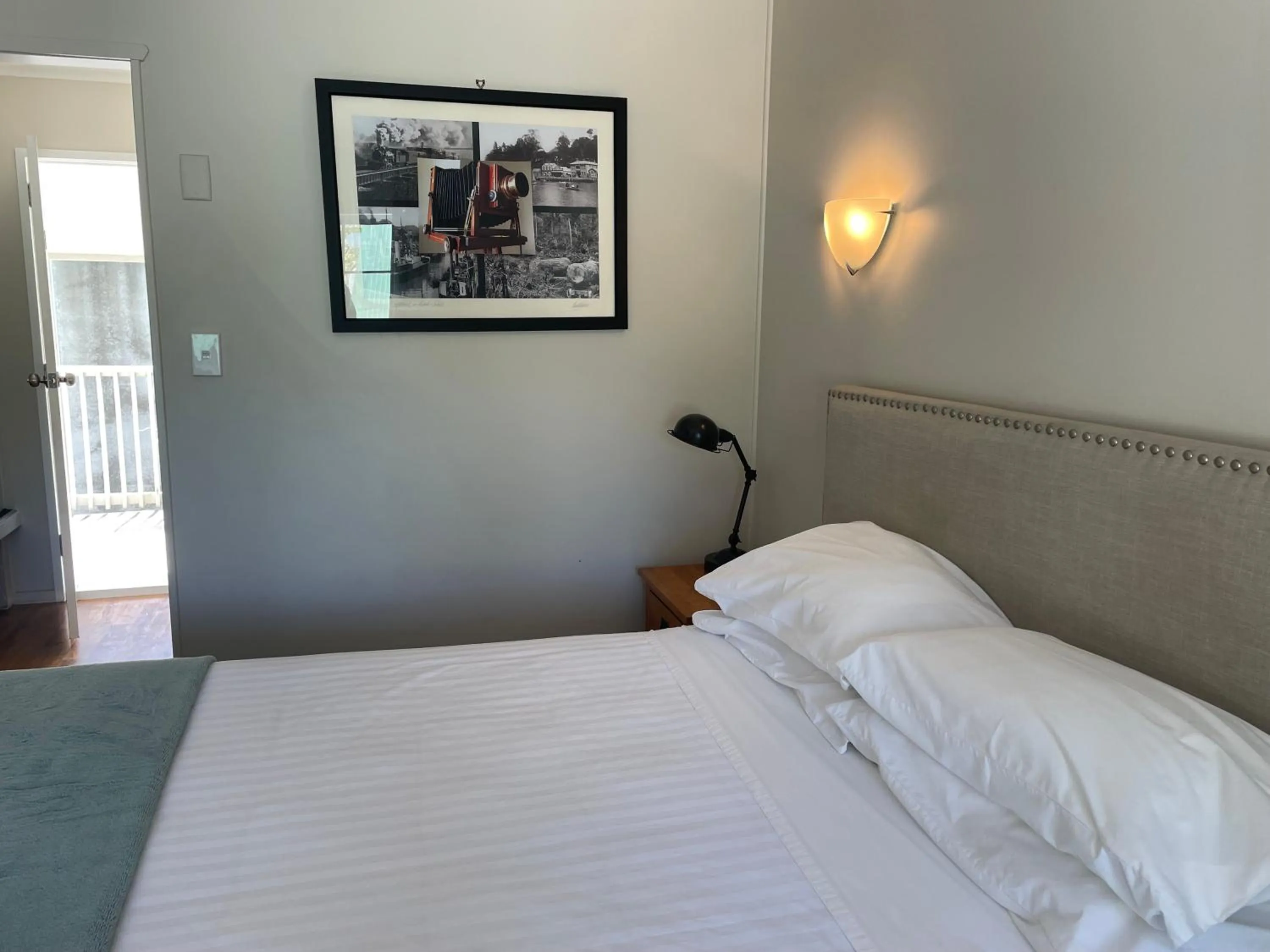 Bed in Bridgehouse Lodge