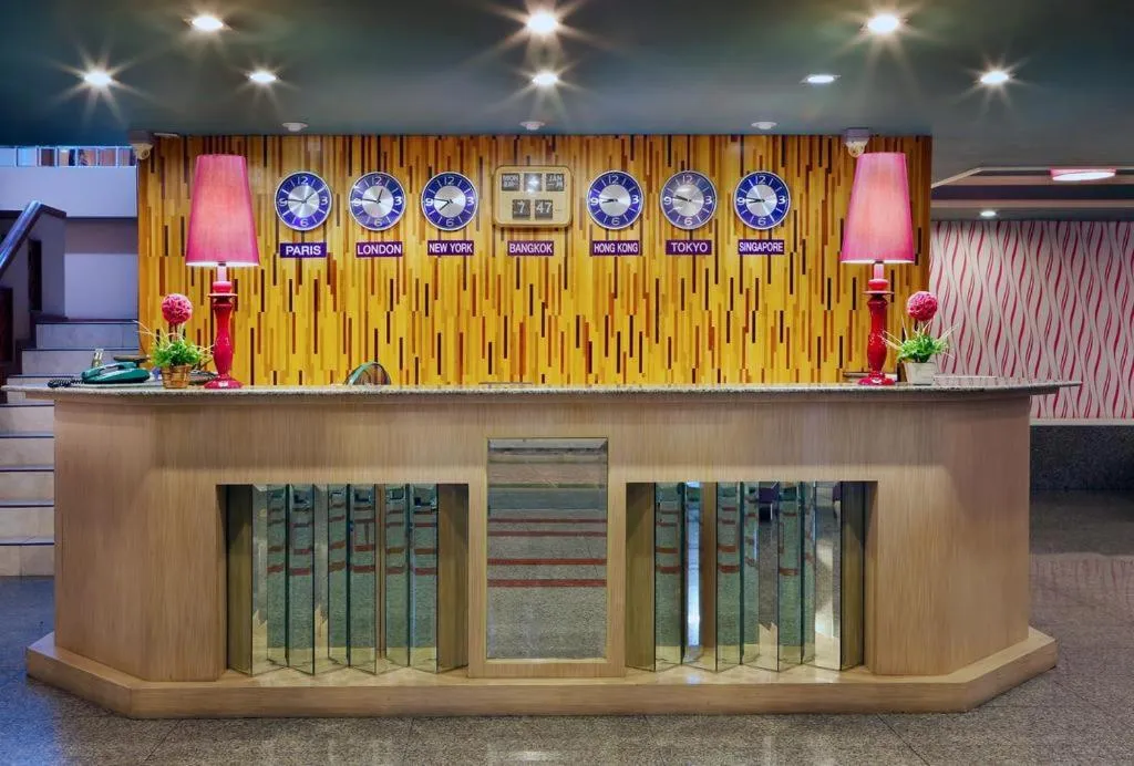 Lobby or reception in Highway Hotel