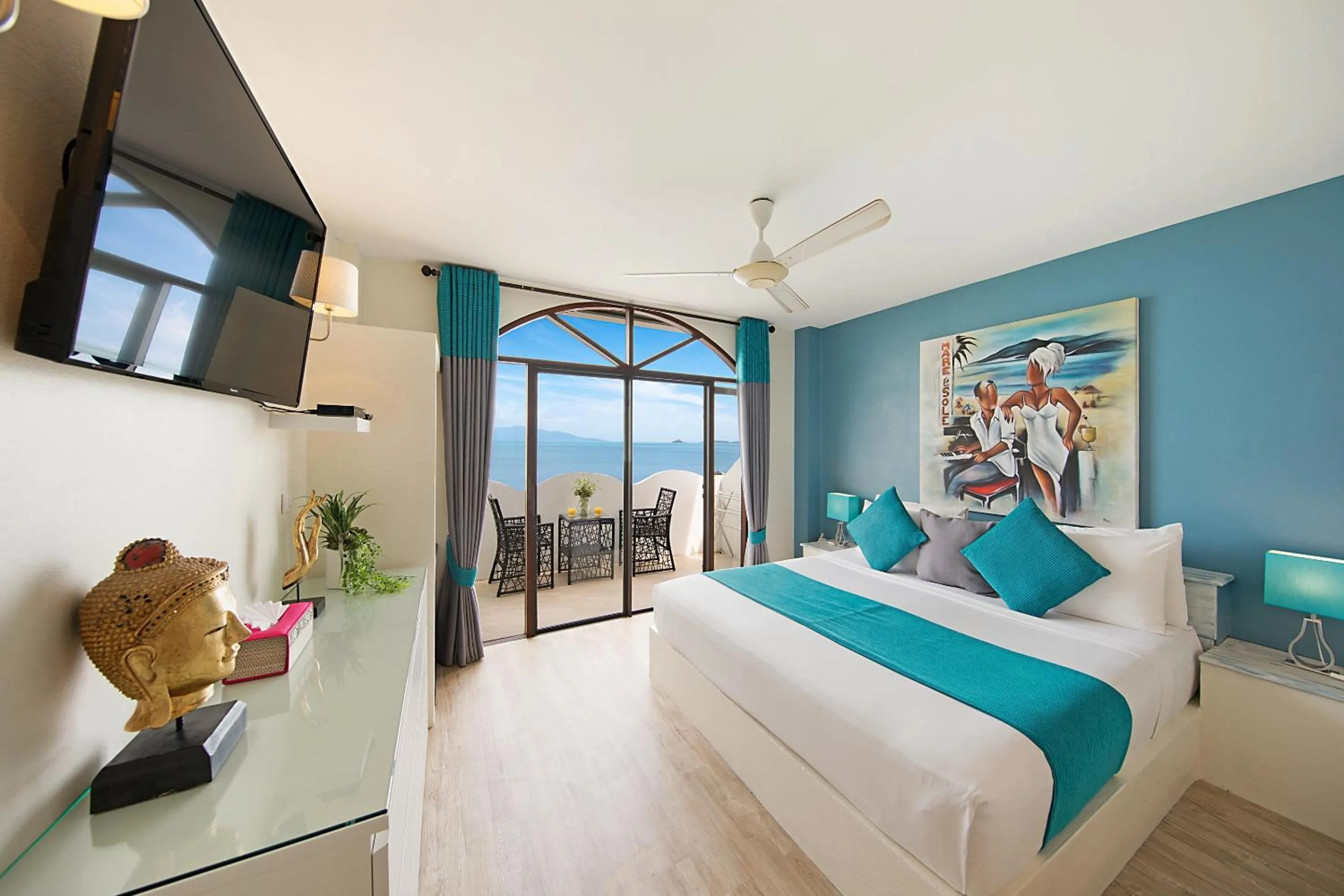 Photo of the whole room, Bed in Hacienda Fisherman's Village Koh Samui