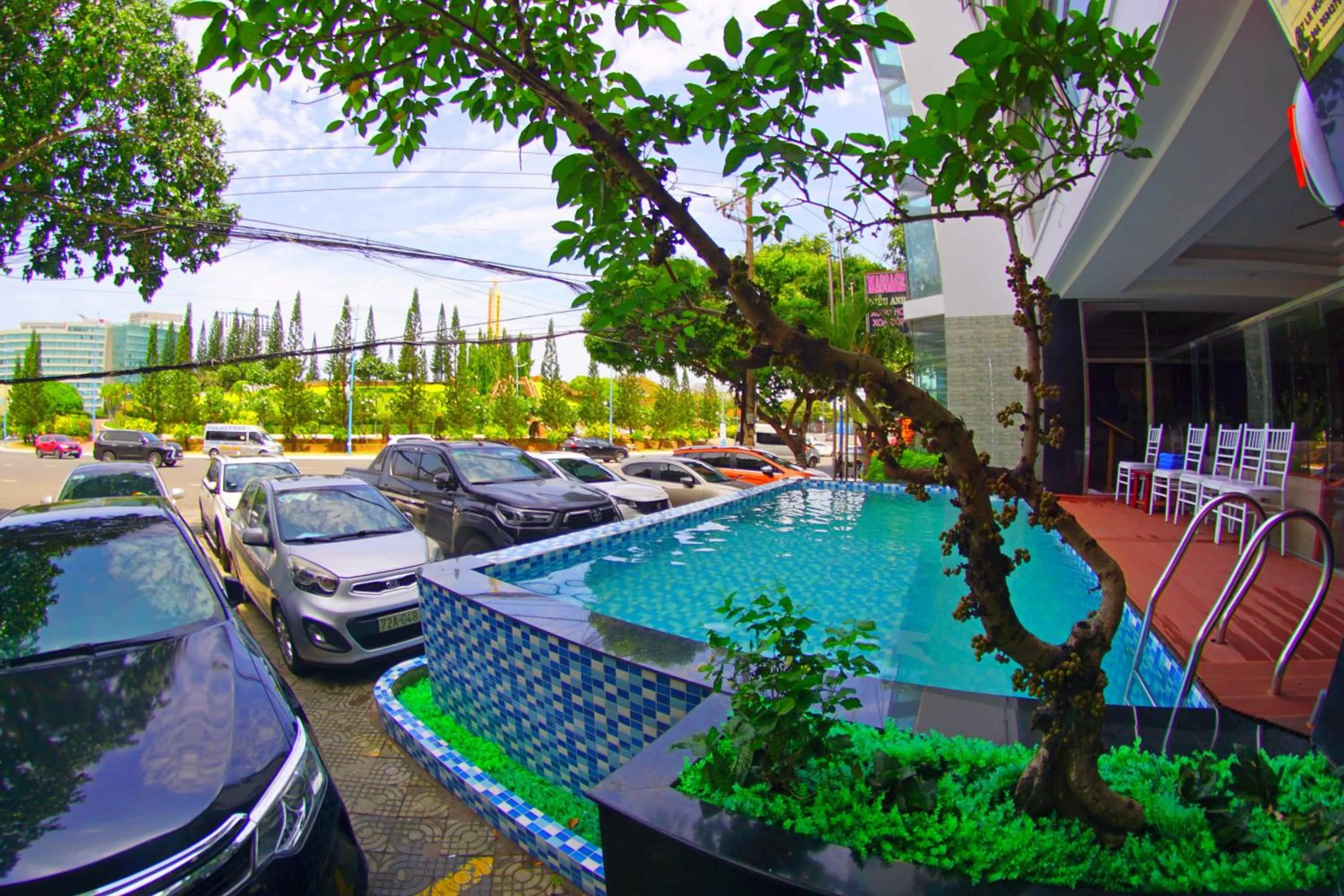 Swimming pool in Kieu Anh Hotel Vung Tau