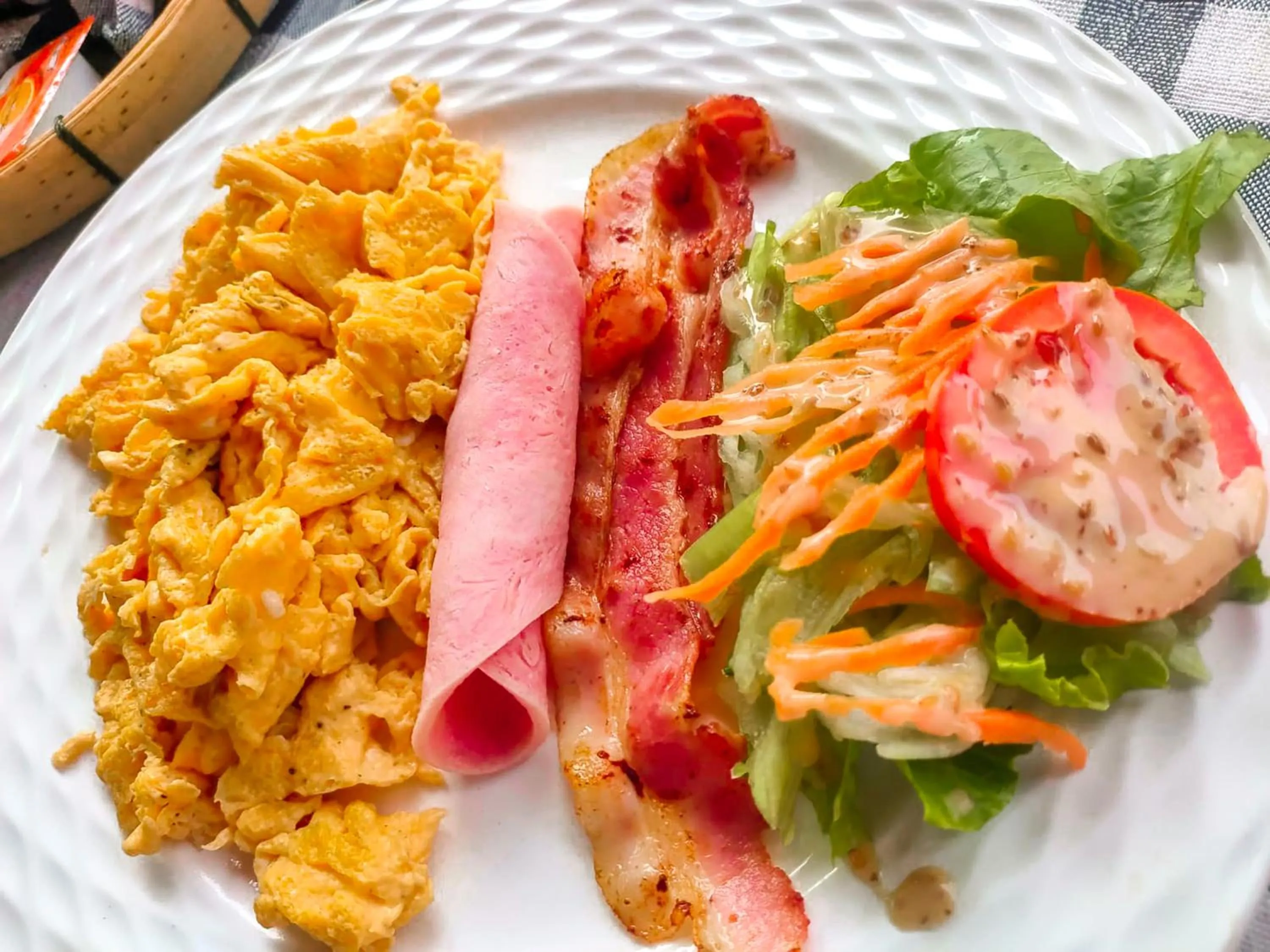 Food in Ban Lakkham River View