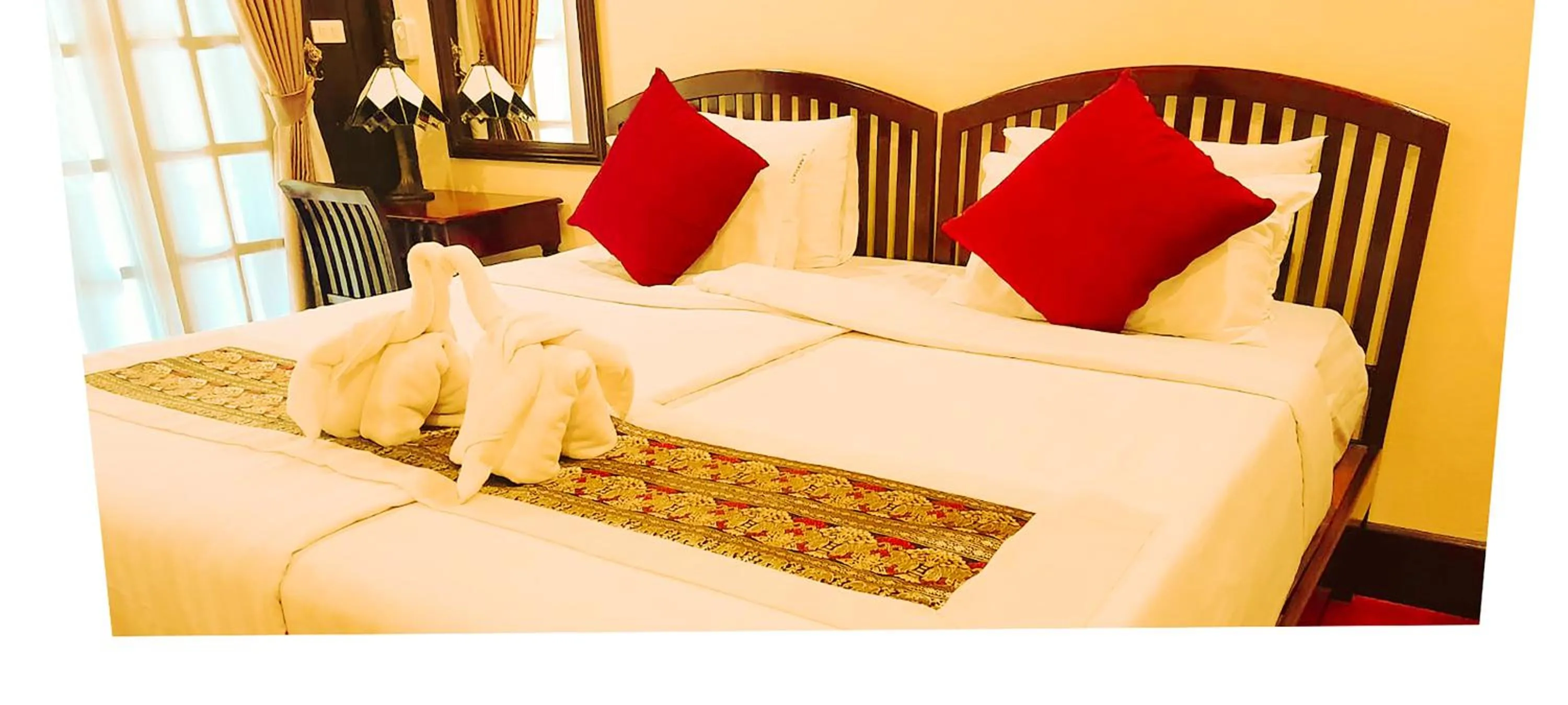 Bedroom, Bed in Ban Lakkham River View