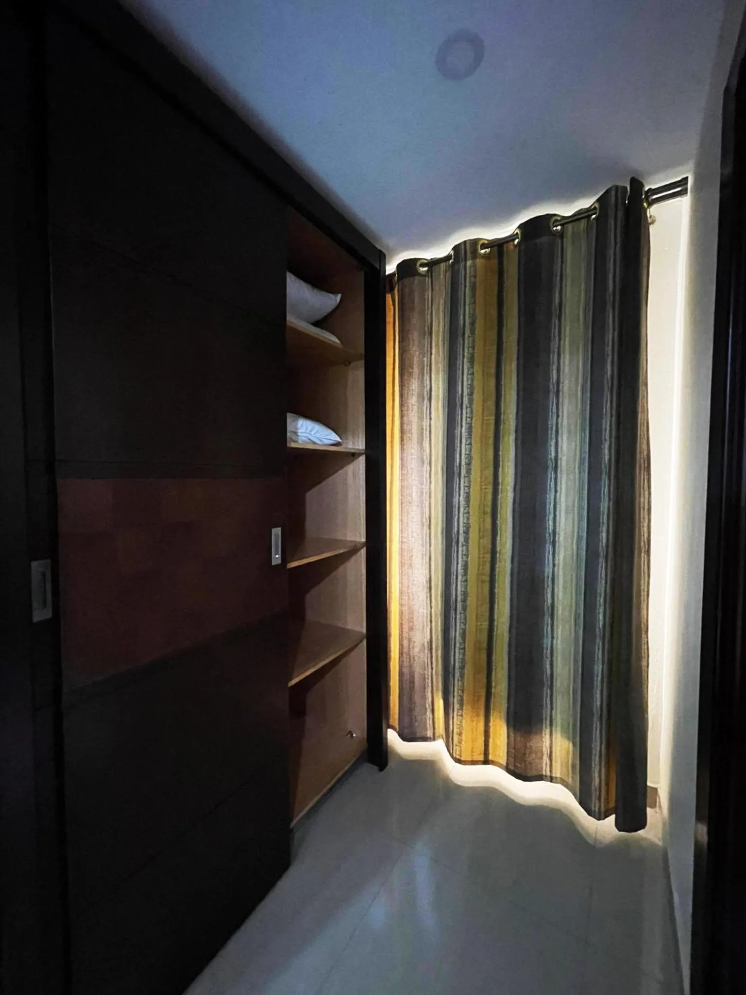 Bed in Naama Inn Hotel