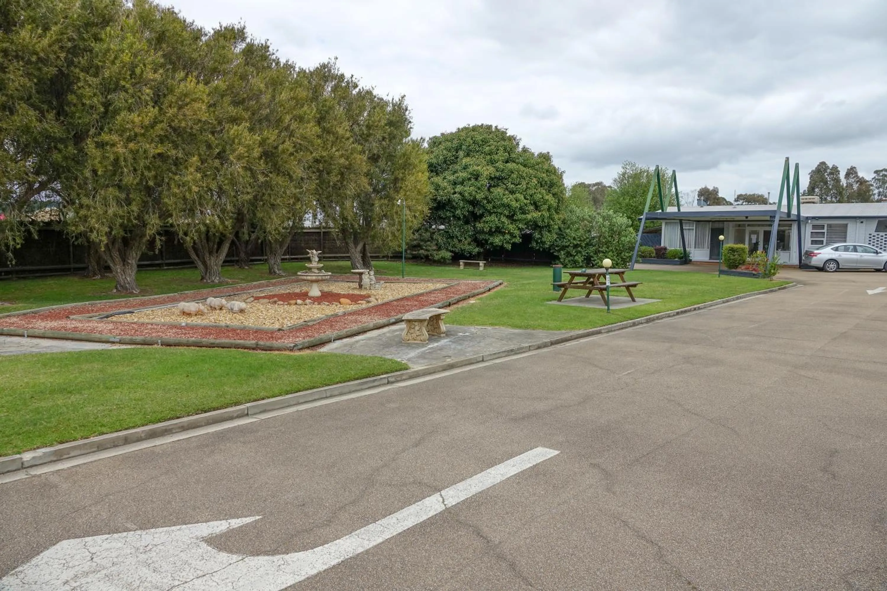 Garden in Bairnsdale Main Motel