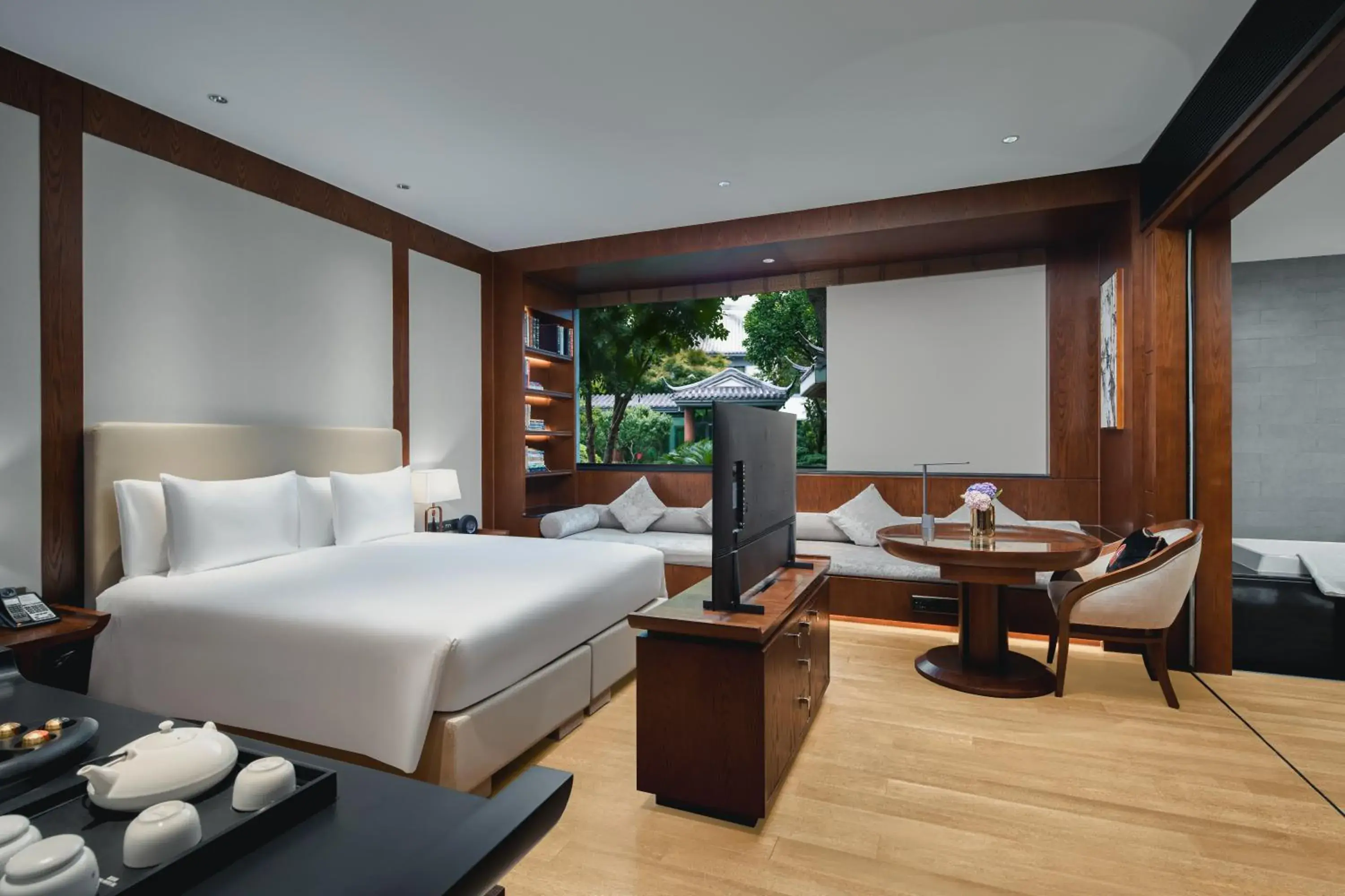 Deluxe Queen Room in Tonino Lamborghini Hotel Suzhou Deluxe Queen Room in Tonino Lamborghini Hotel Suzhou