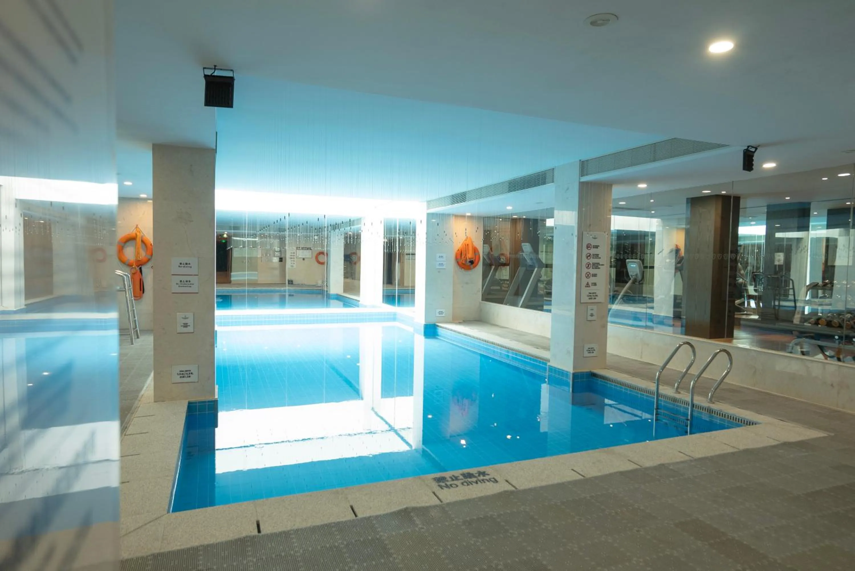 Swimming pool in Tonino Lamborghini Hotel Suzhou