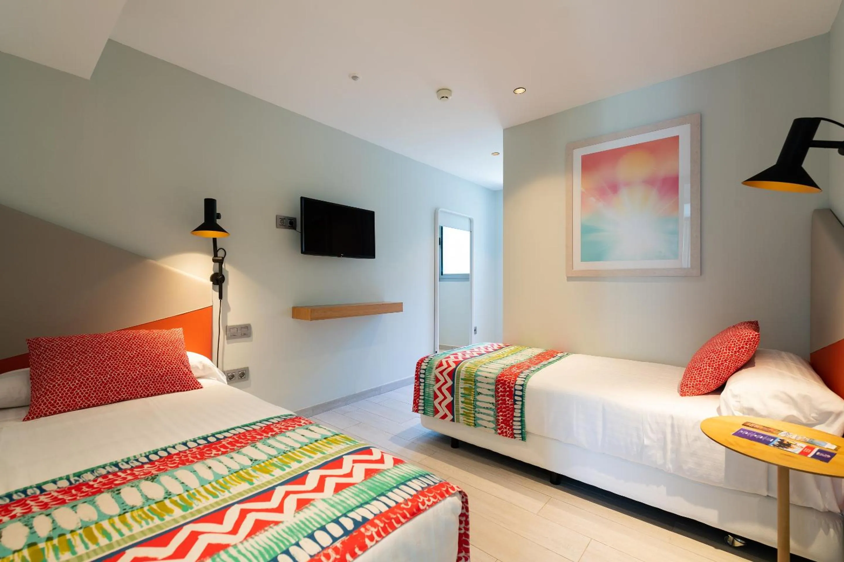 Bedroom, Bed in Cordial Mogán Solaz