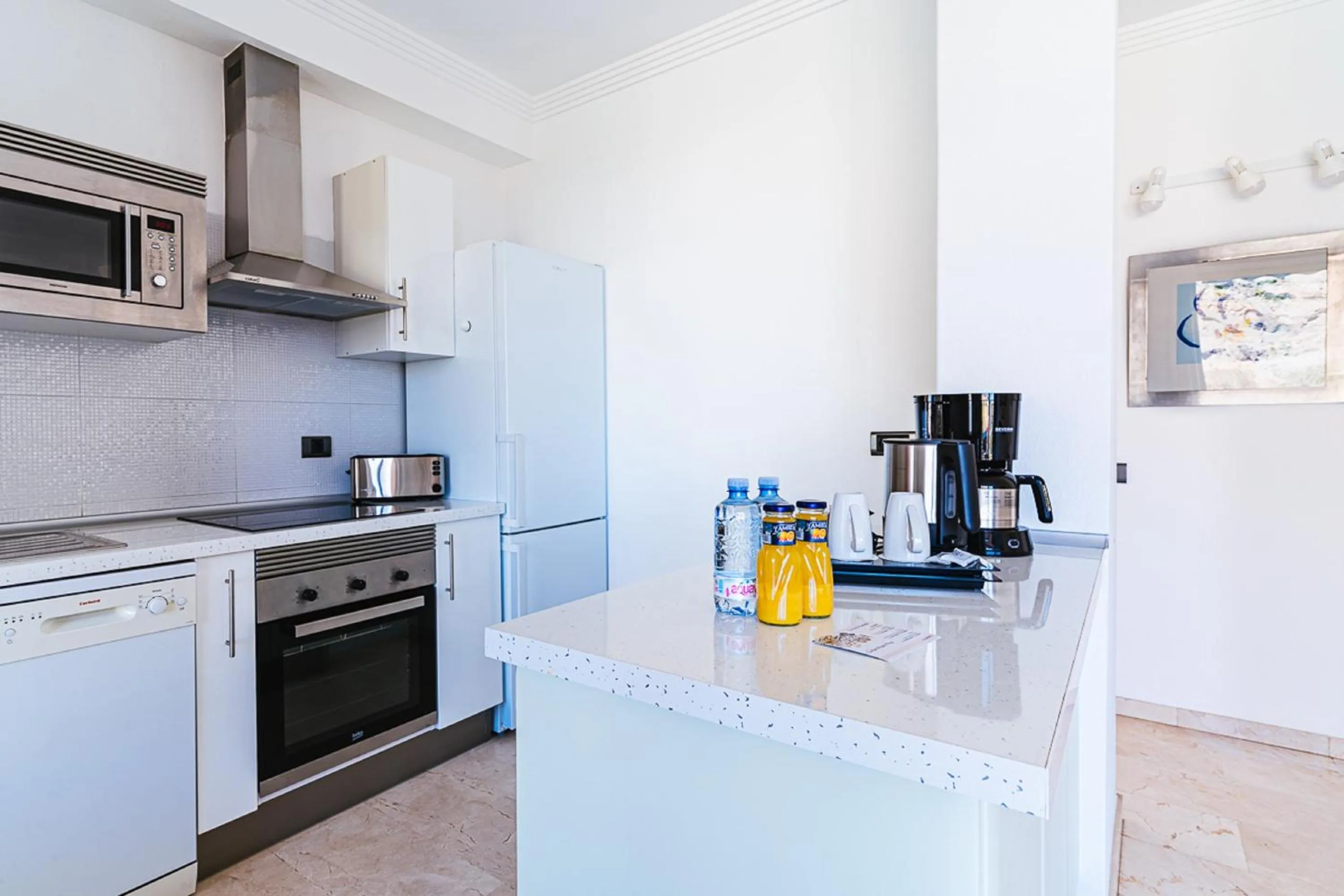 Coffee/tea facilities in Cordial Mogán Solaz