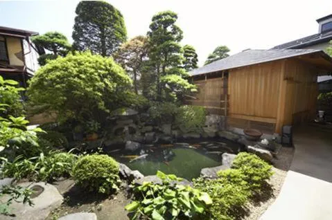 Garden in Gingetsu