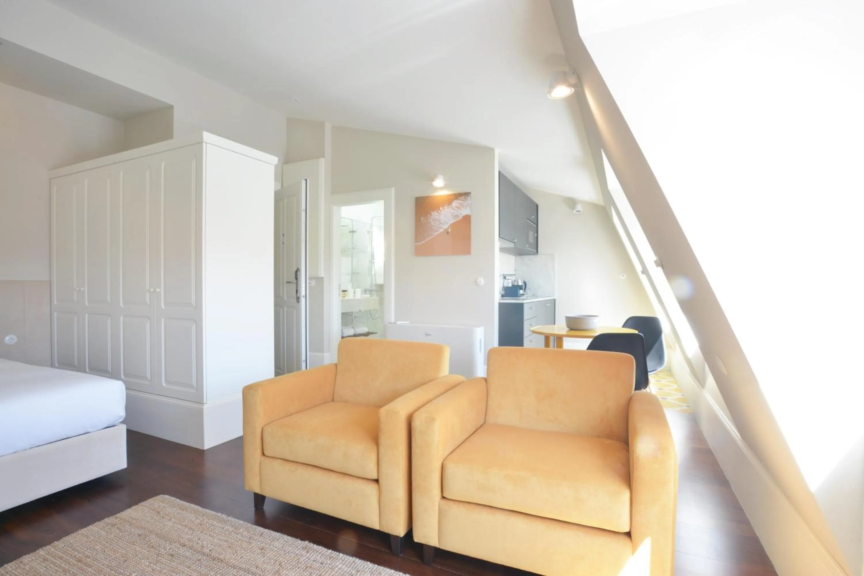 Bed in YOUROPO - Market