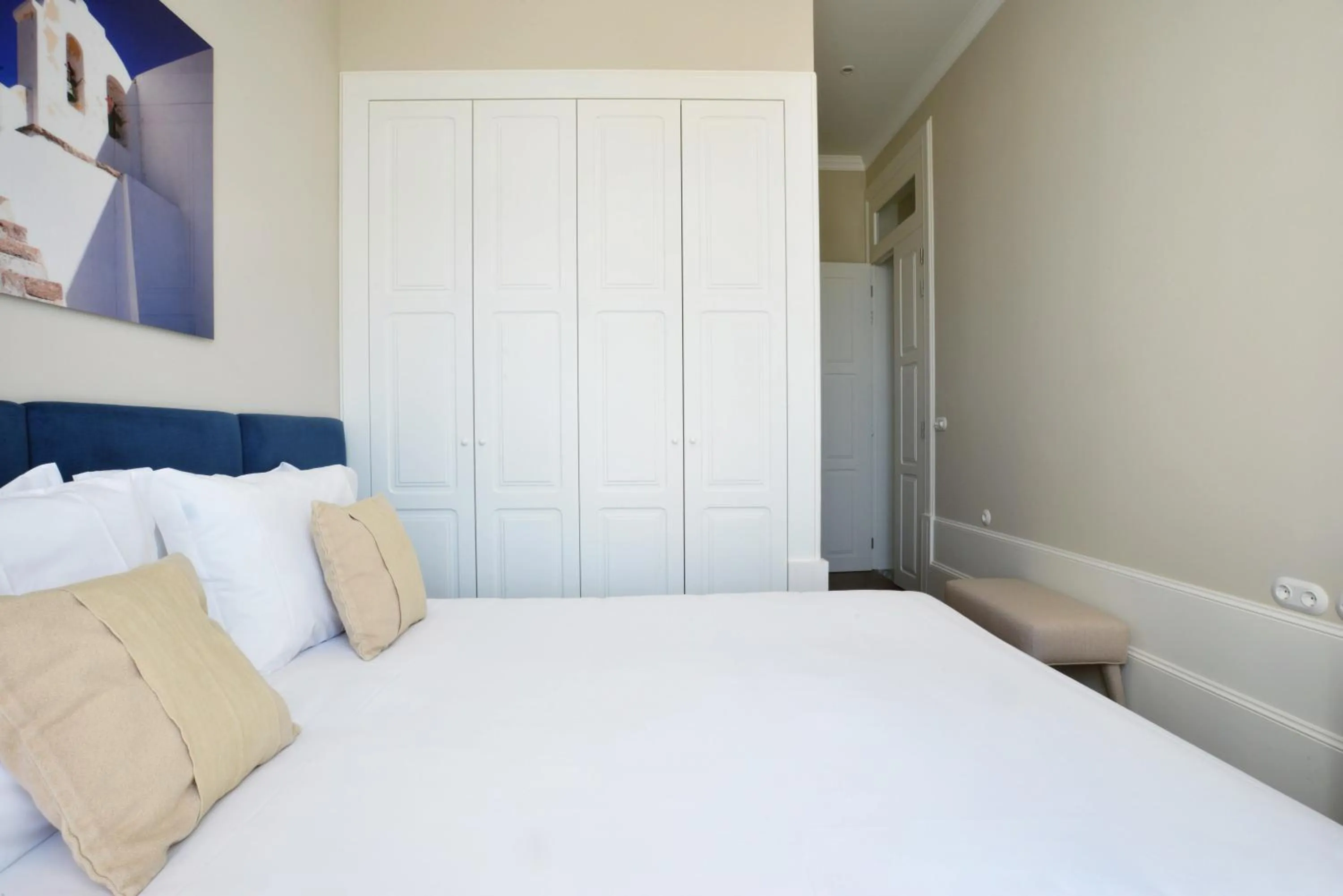 Bed in YOUROPO - Market