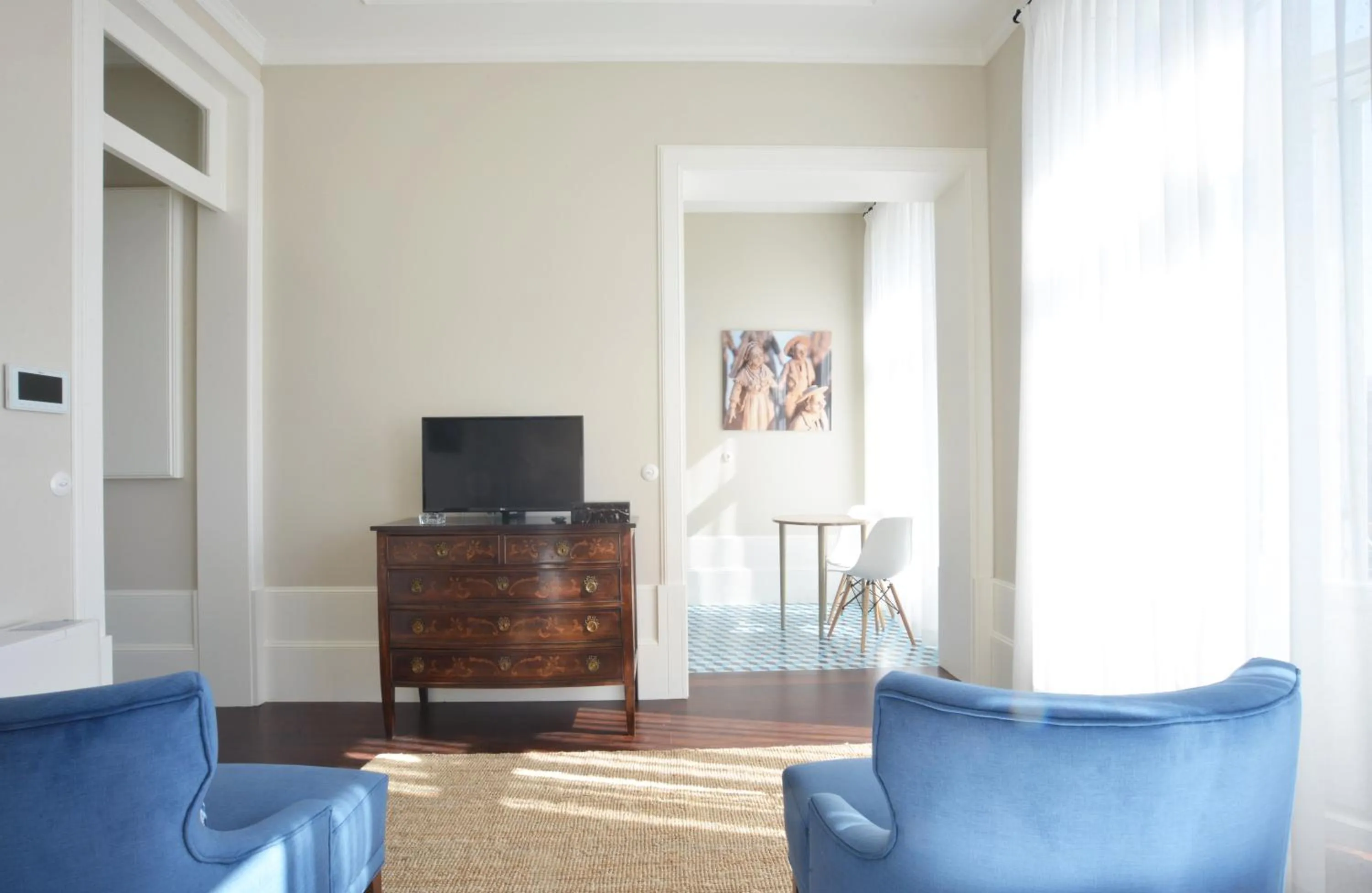 Communal lounge/ TV room in YOUROPO - Market