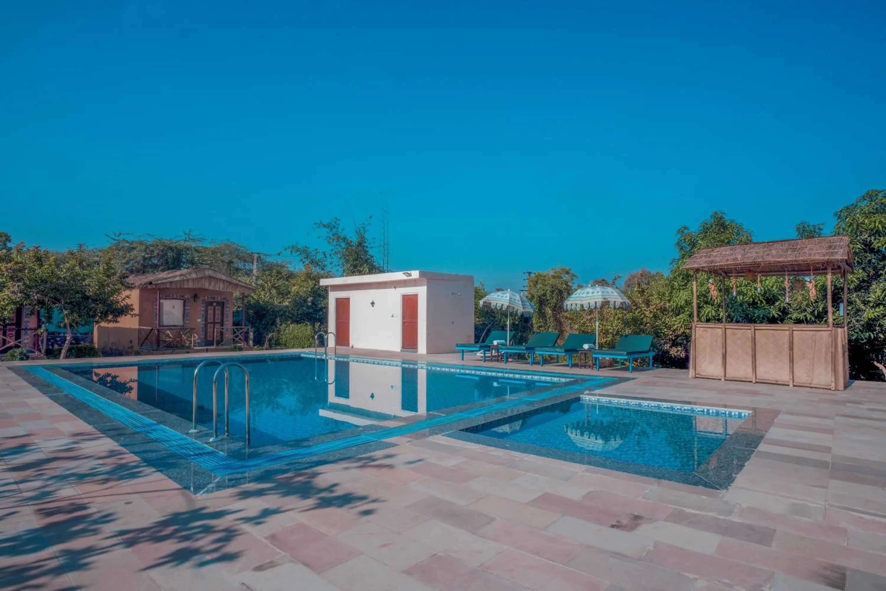 Pool view in Paridhi Niwas, Ranthambore- near Tiger Safari Zones 1-5