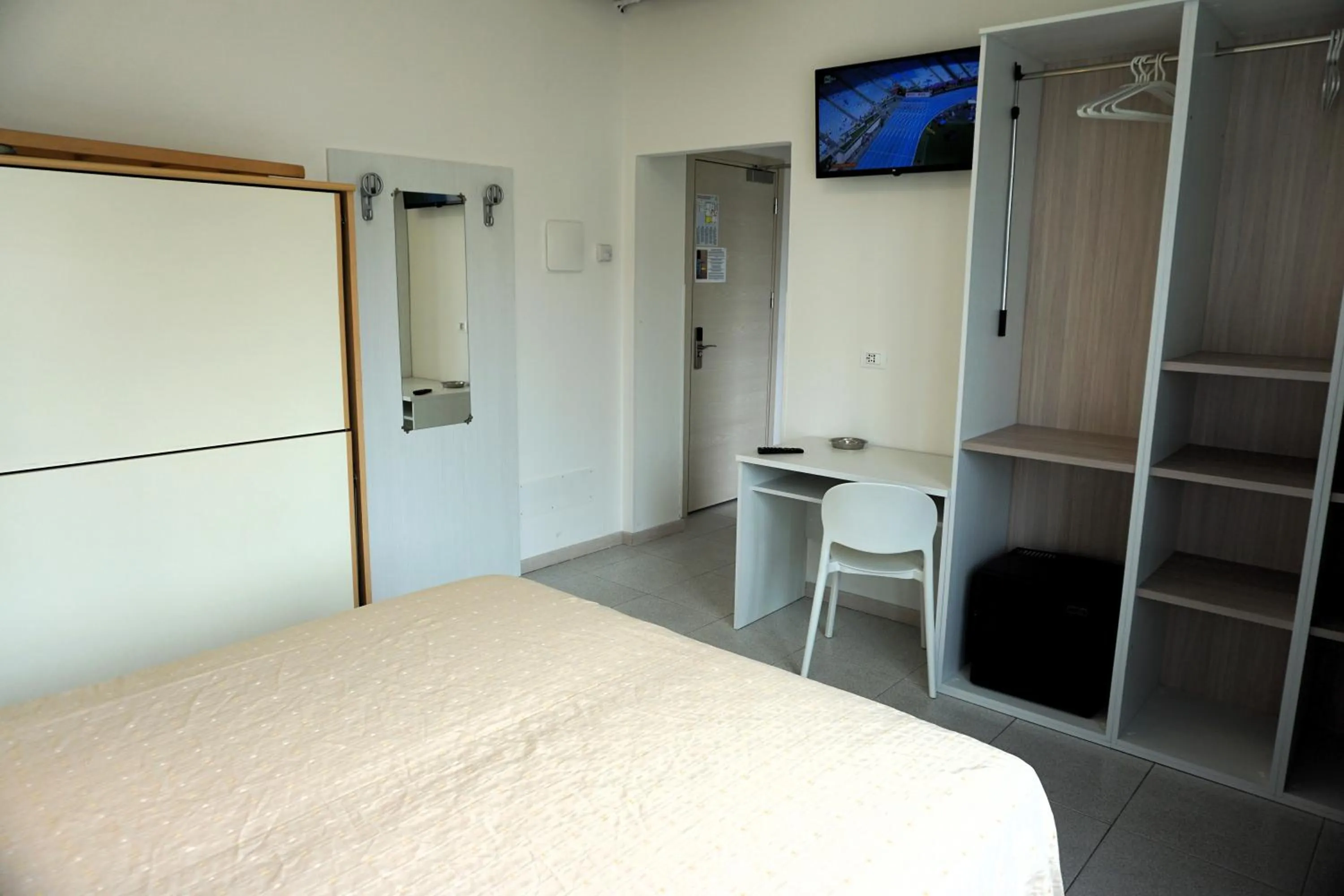 Bed in Hotel Ideal Sottomarina