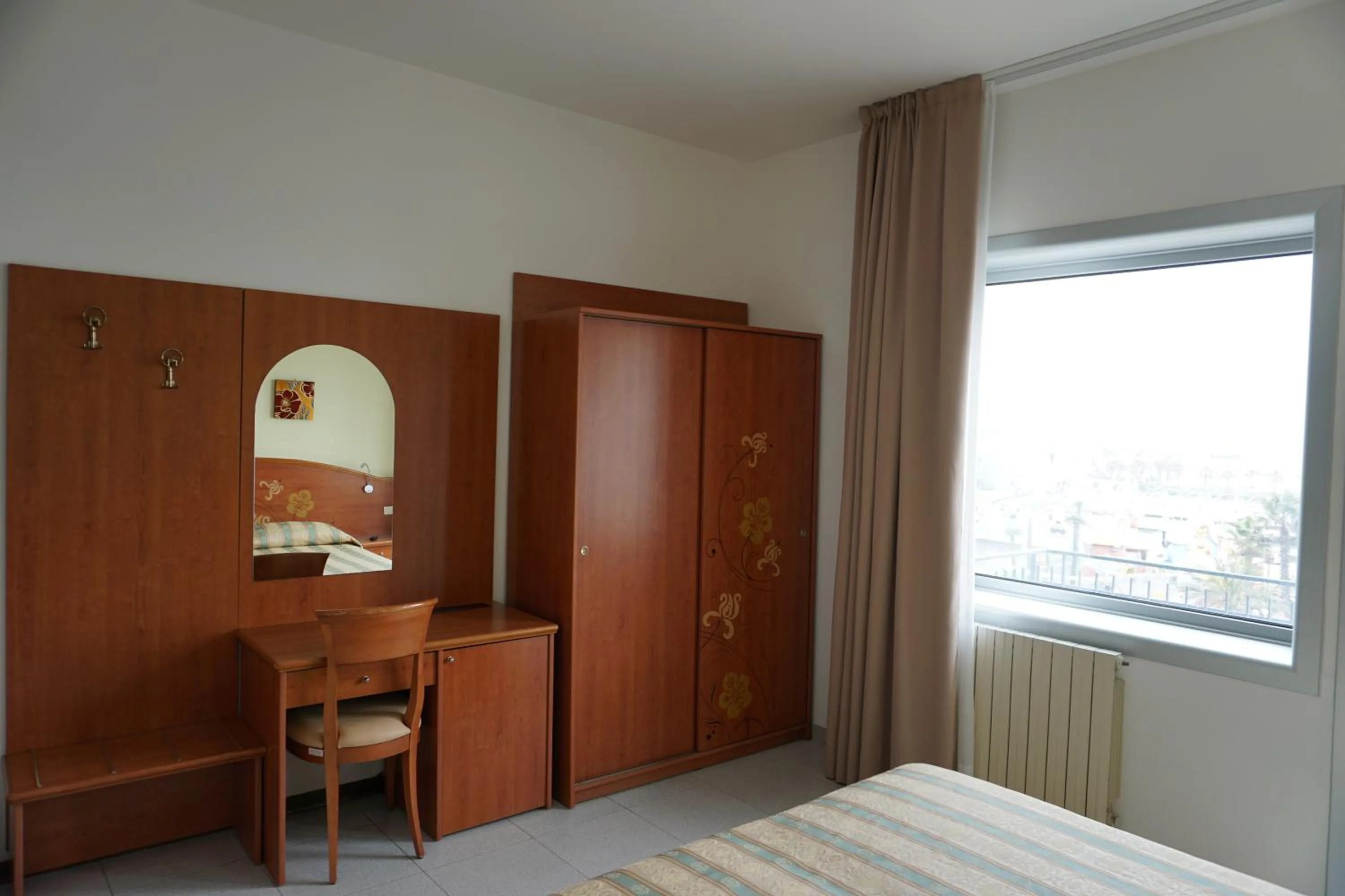 Bed in Hotel Ideal Sottomarina