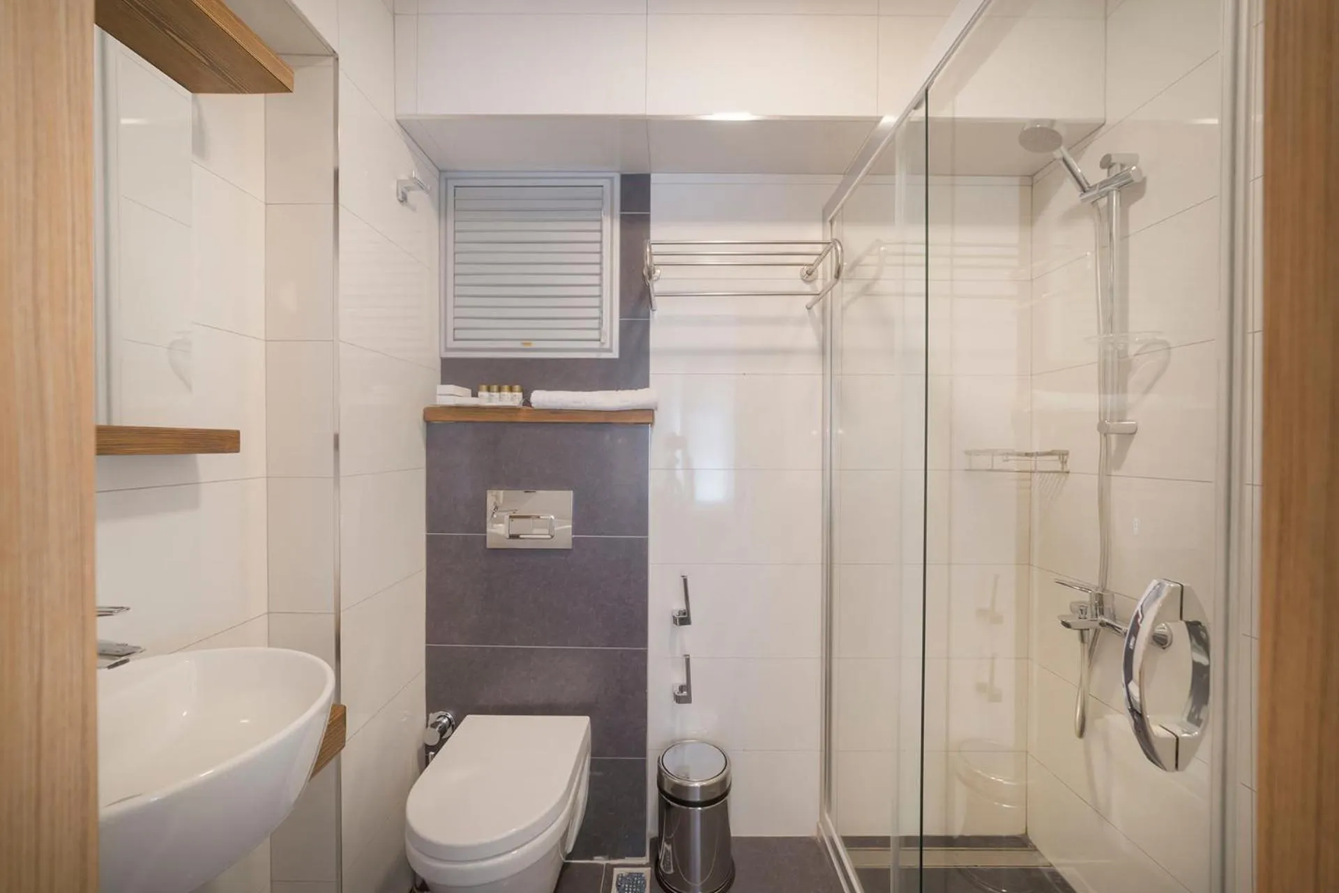 Toilet in Viva La Vita Butik Otel