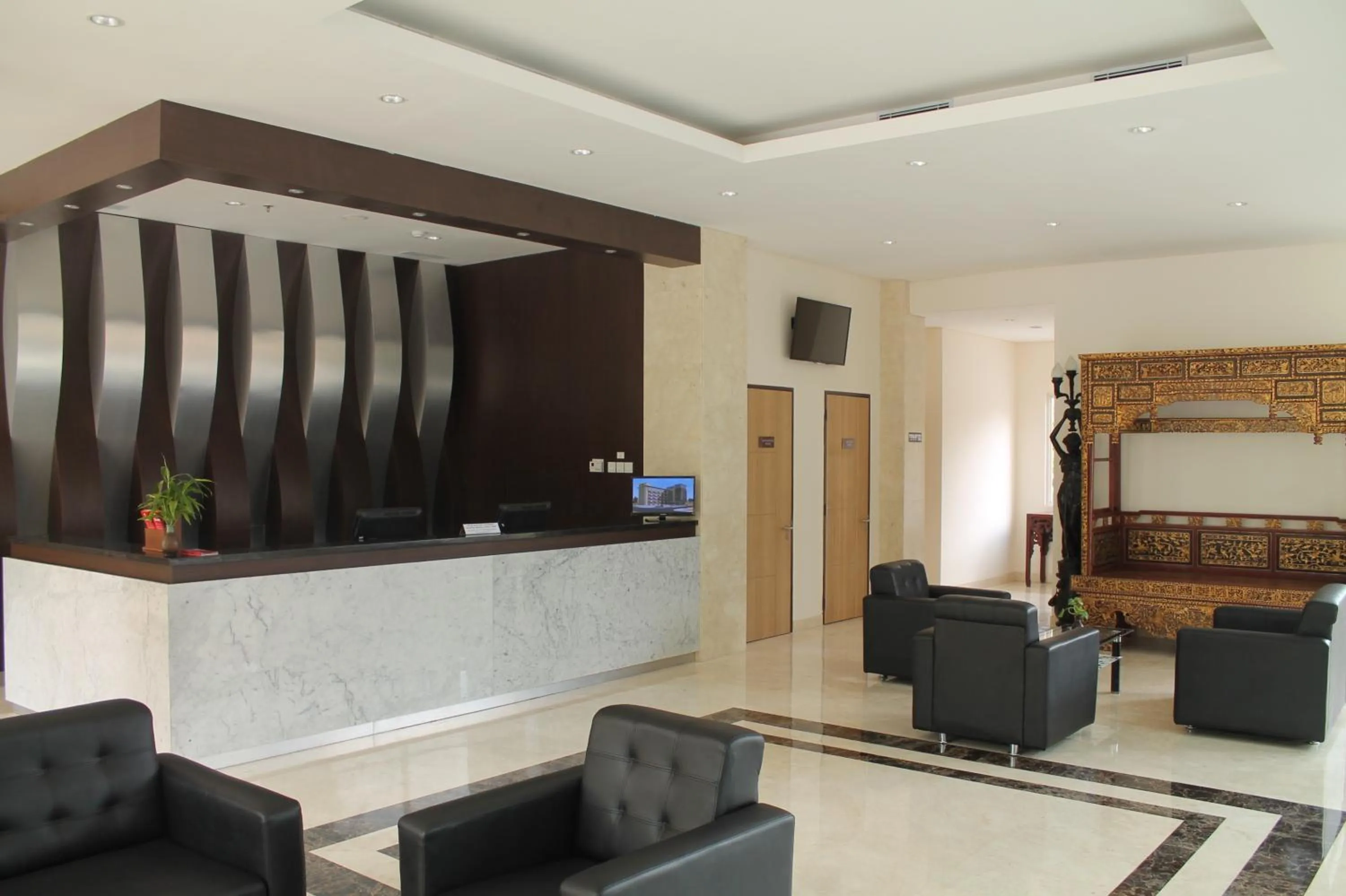 Lobby or reception in Laras Asri Resort & Spa