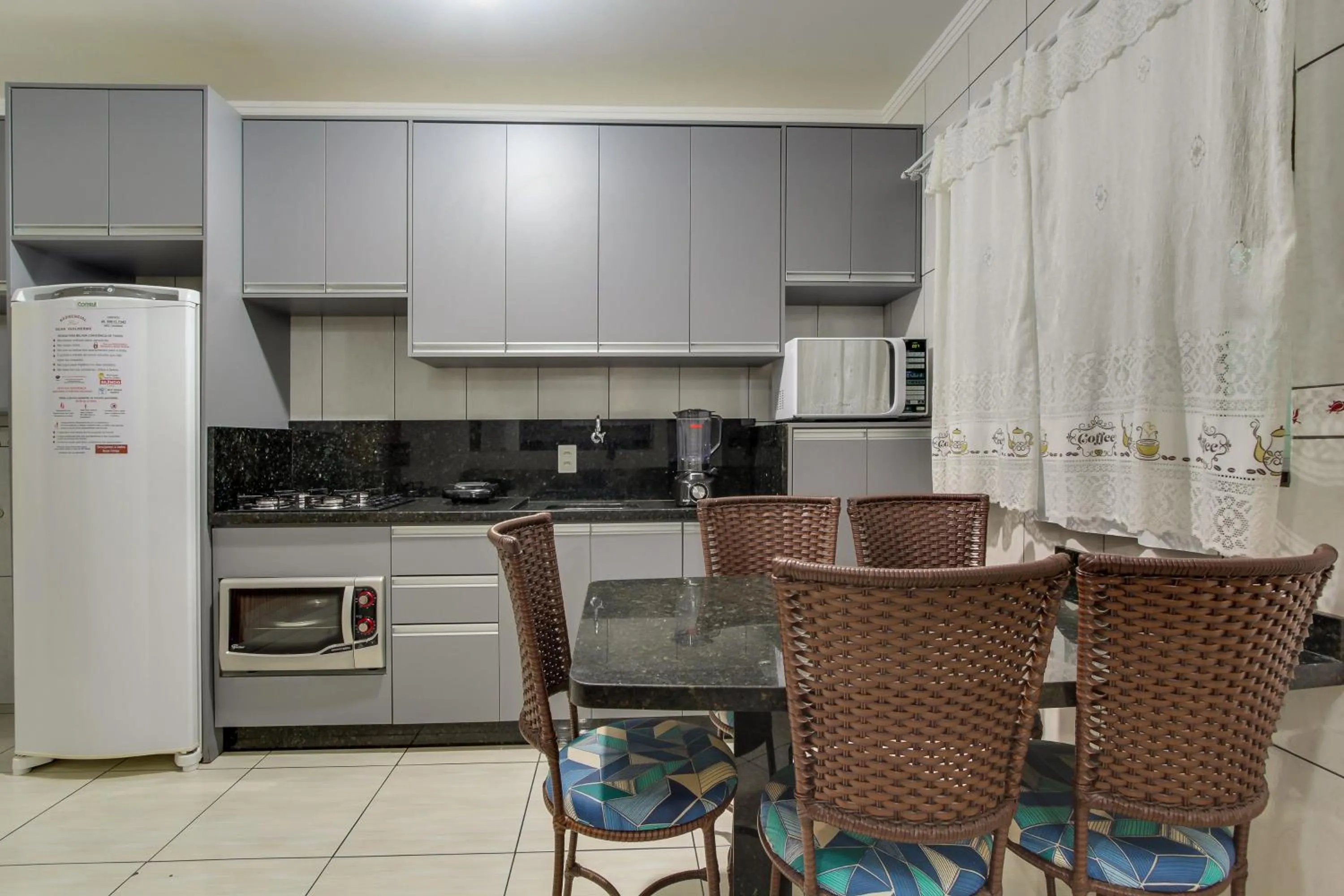 Kitchen or kitchenette in Flat Gean Guilherme - Canasvieiras