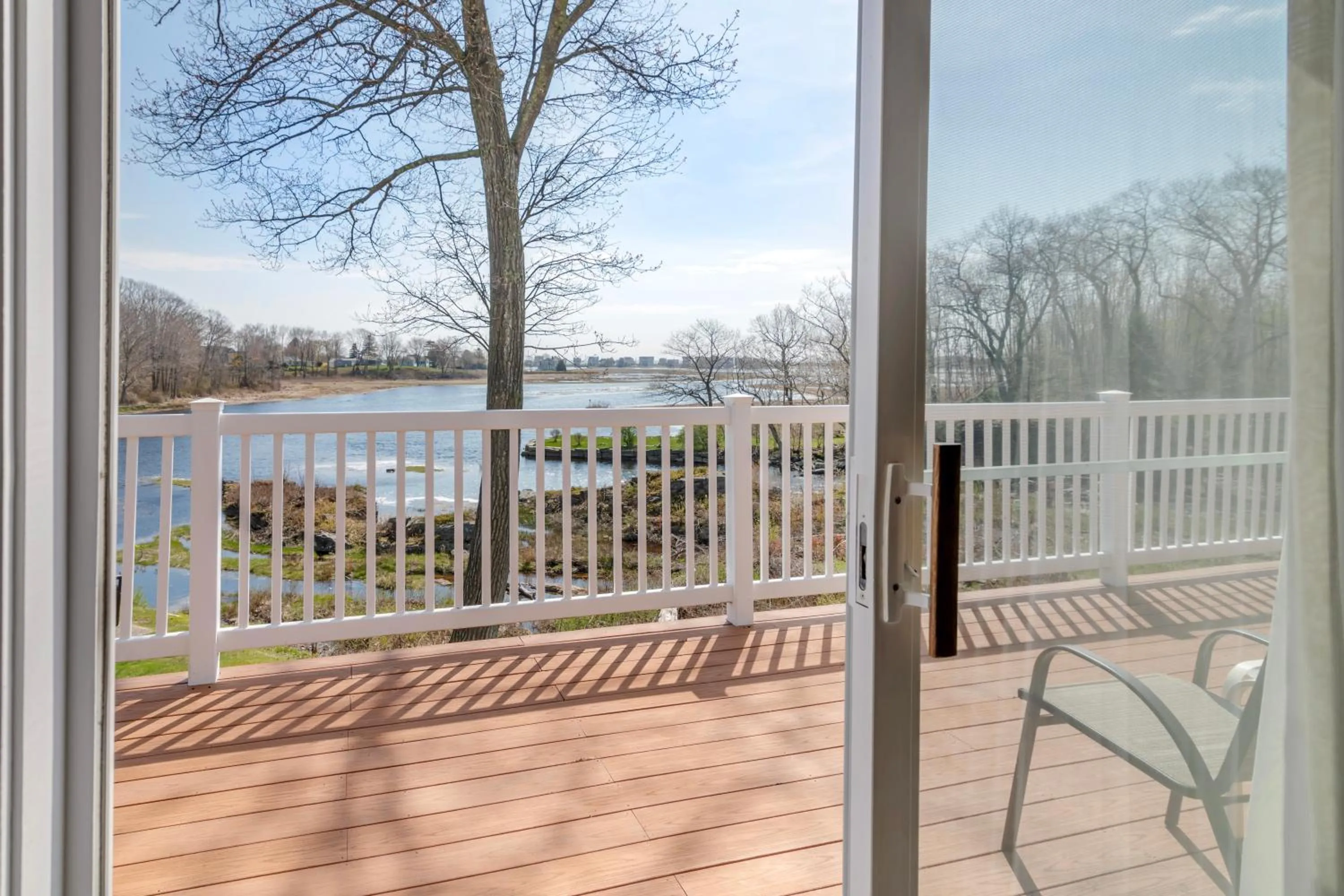 Balcony/Terrace in Ogunquit River Inn & Suites