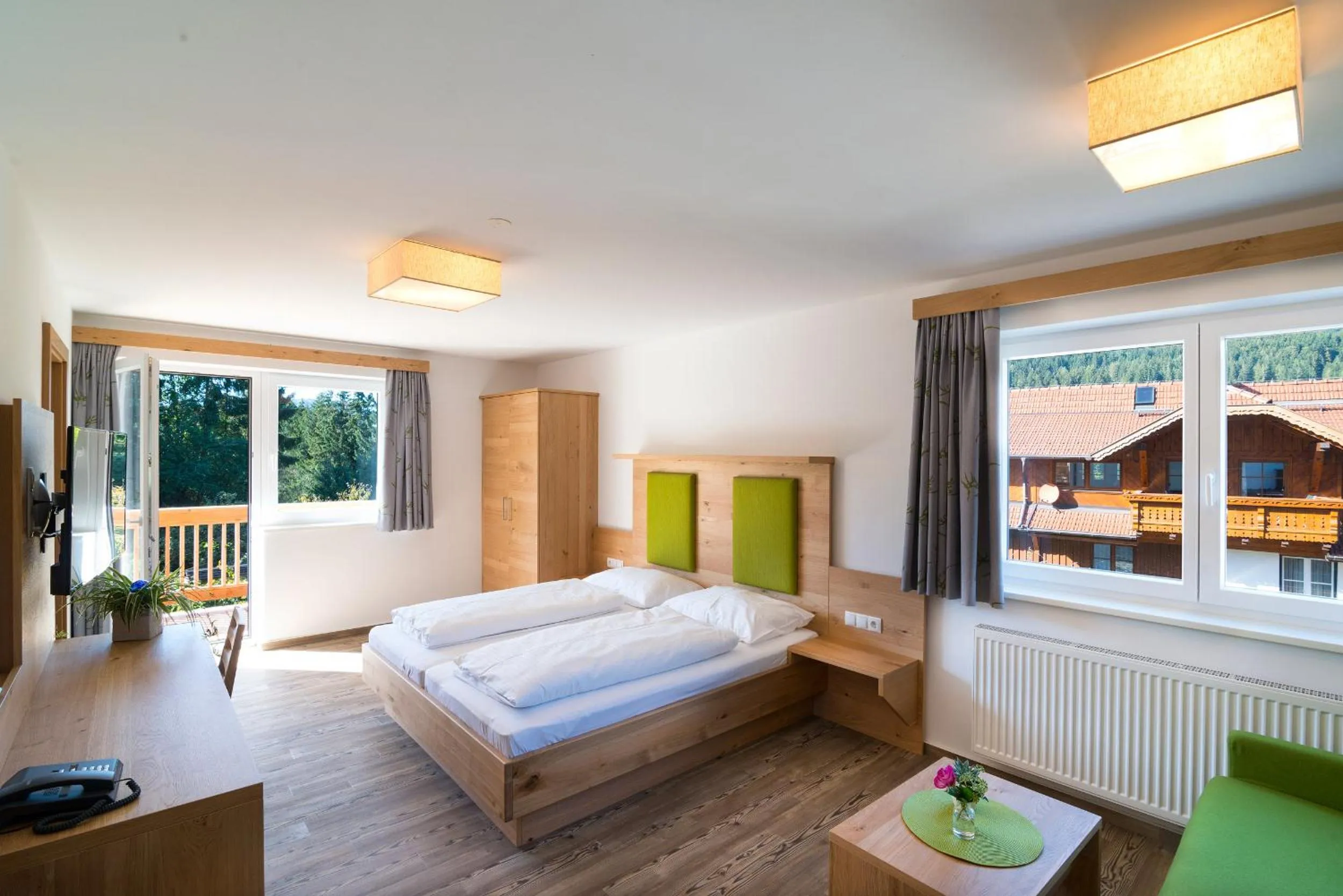 Photo of the whole room, Bed in Reiters Wohlfühlhotel