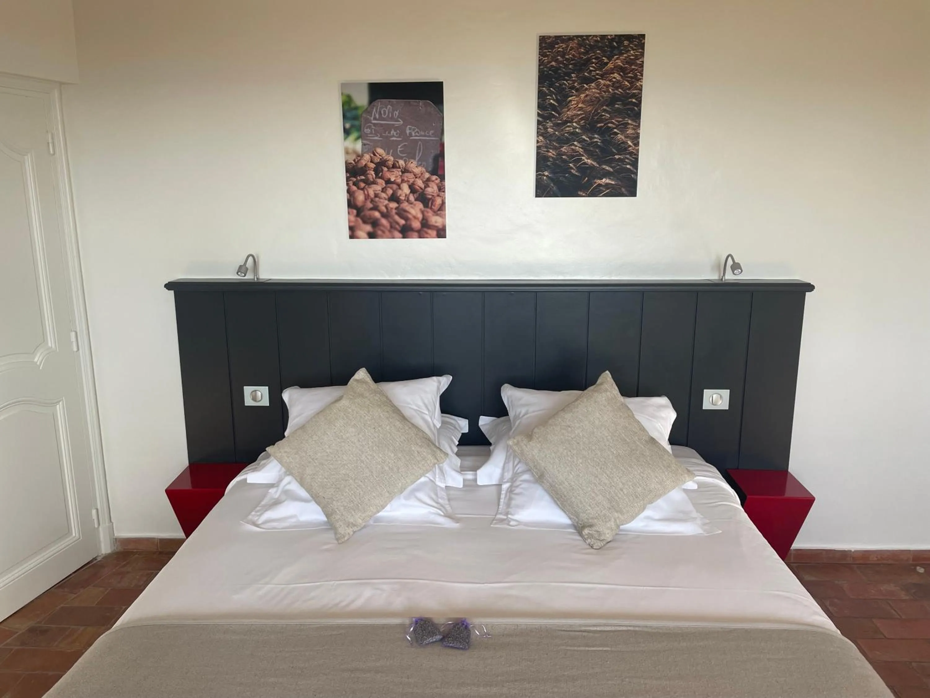 Bed in Domaine de l'Enclos