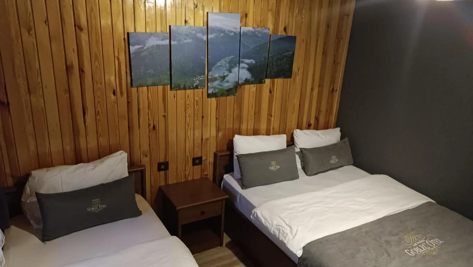 Bed in Goblec Hotel & Bungalow