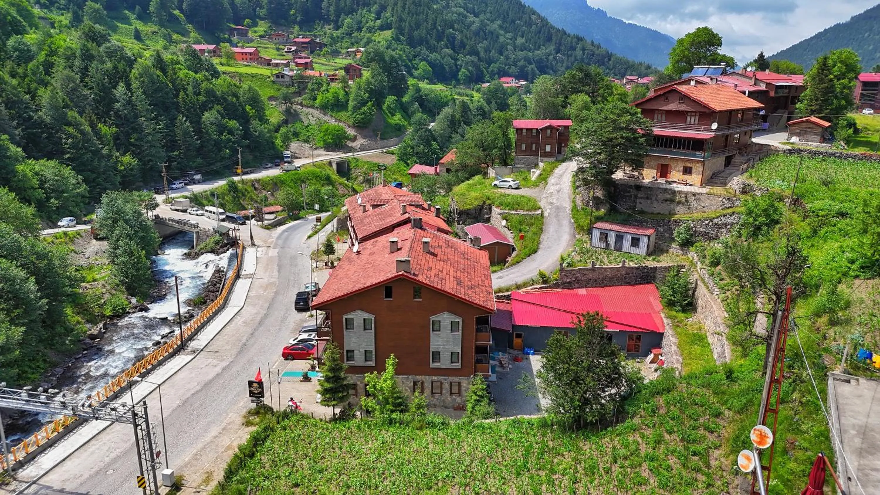 Property building in Goblec Otel