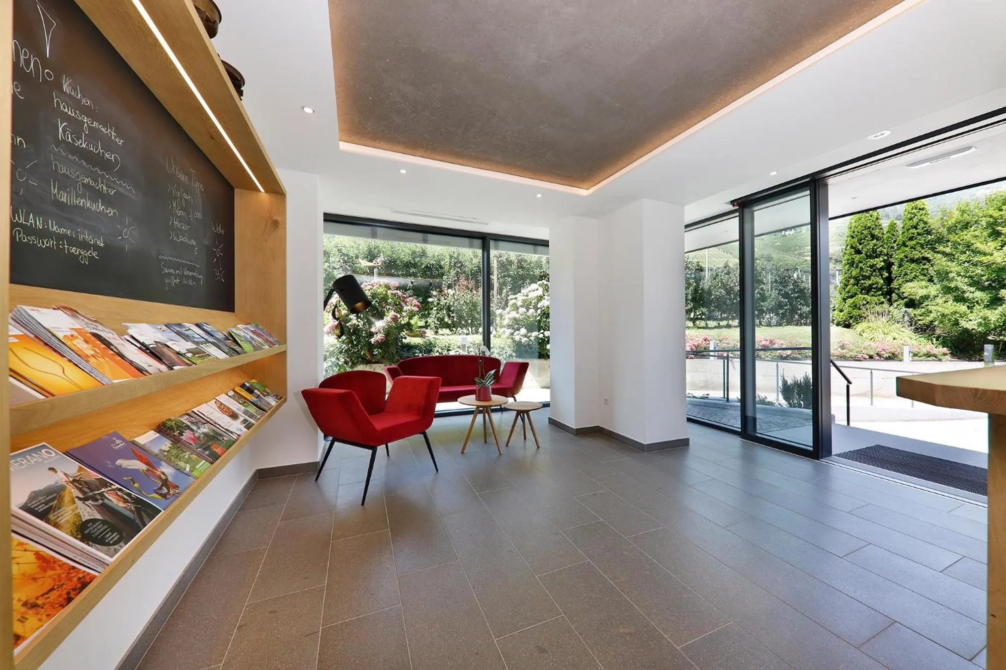 Lobby or reception in Hotel Törggelehof