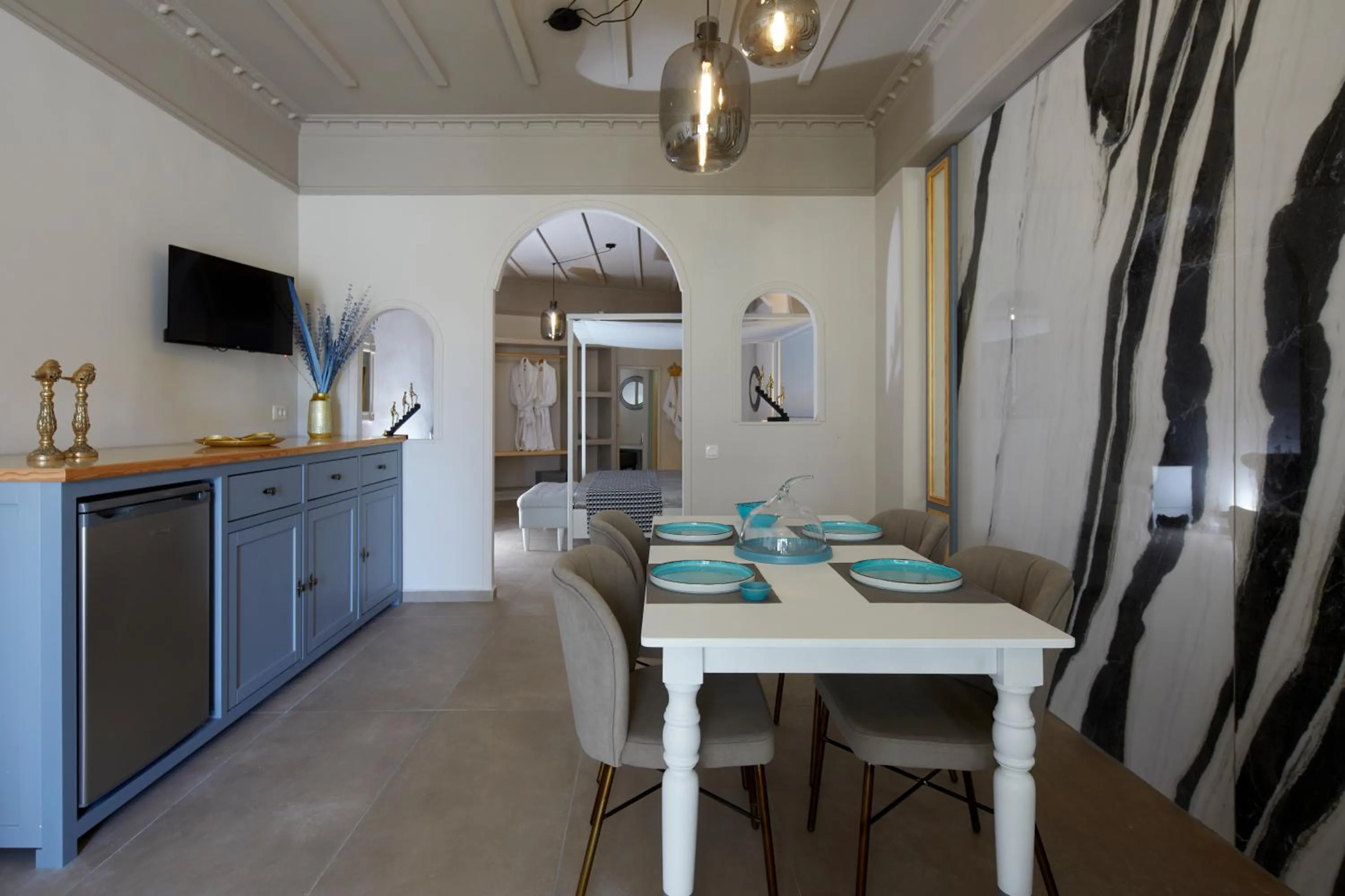 Living room in Blue Sea Hotel