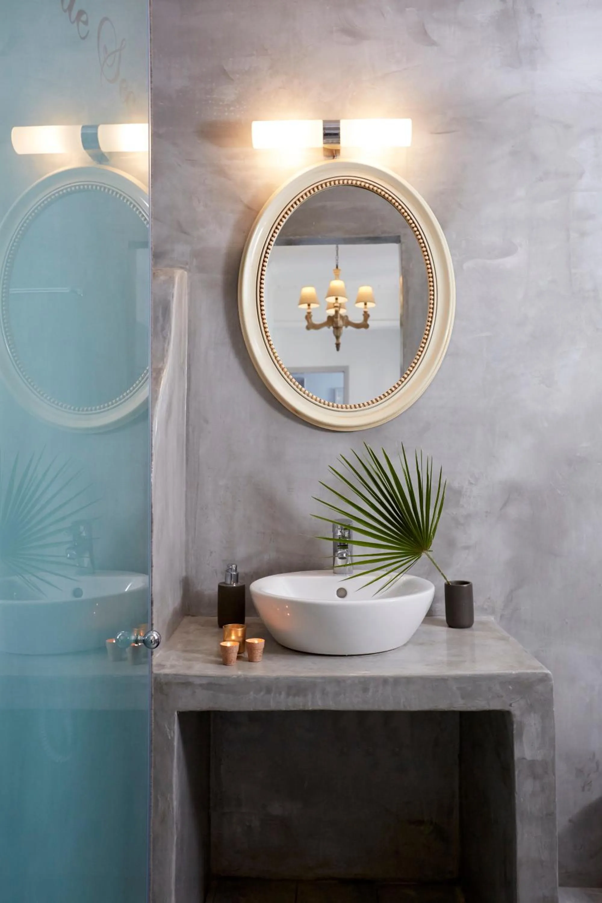 Bathroom in Blue Sea Hotel