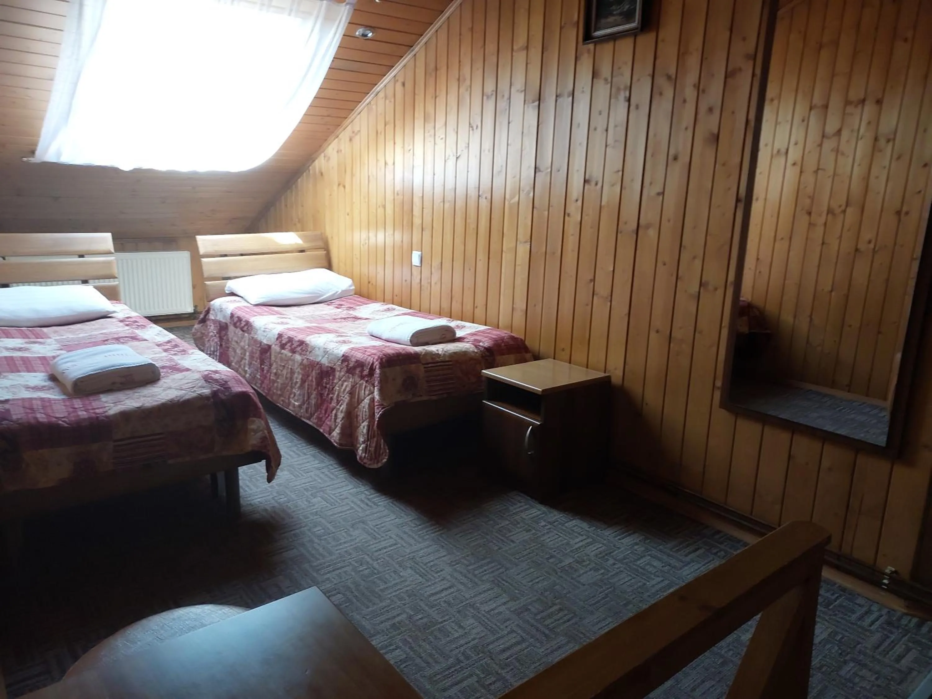 Bed in Urochyshe Vyshnya