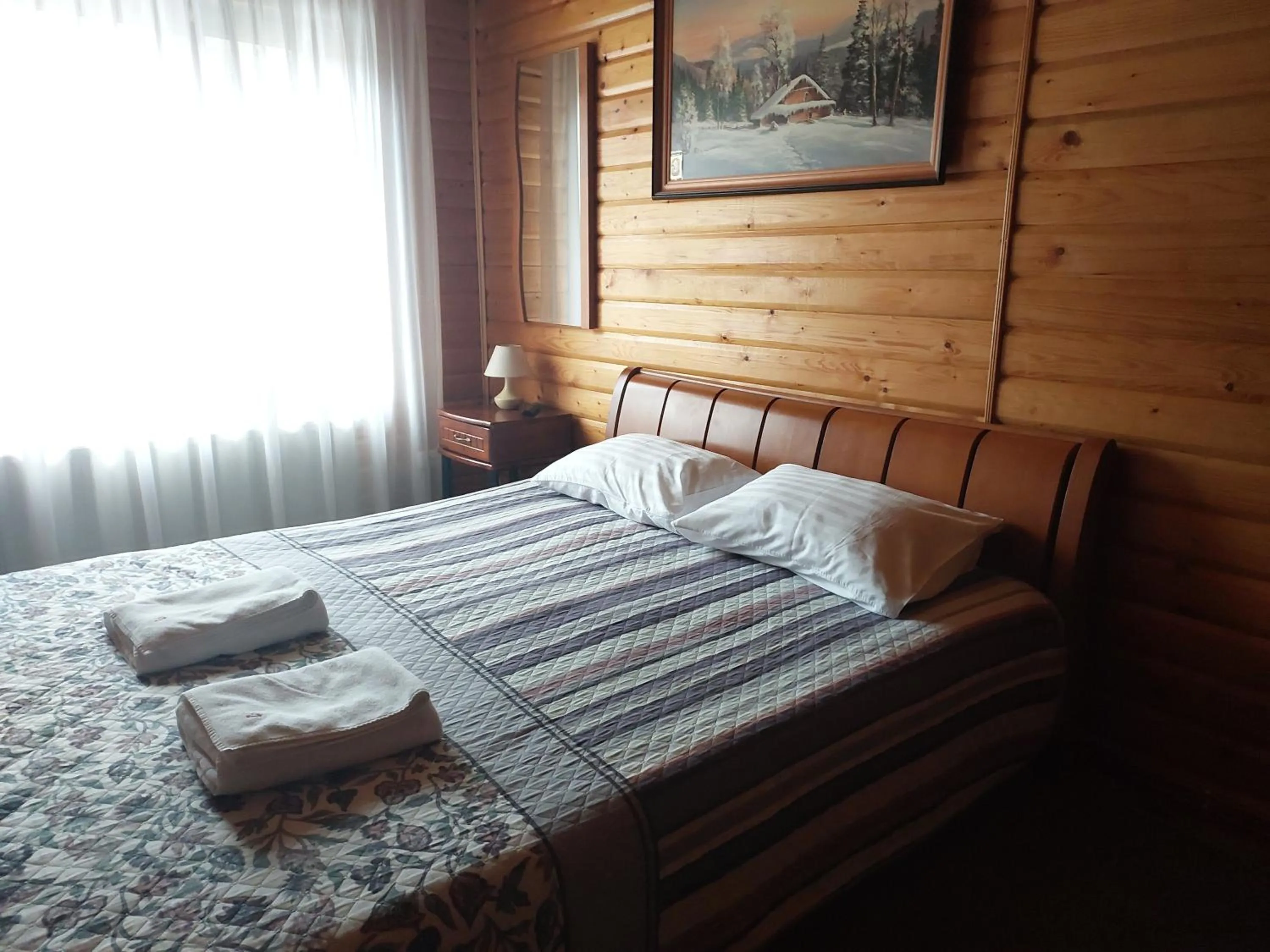 Bed in Urochyshe Vyshnya