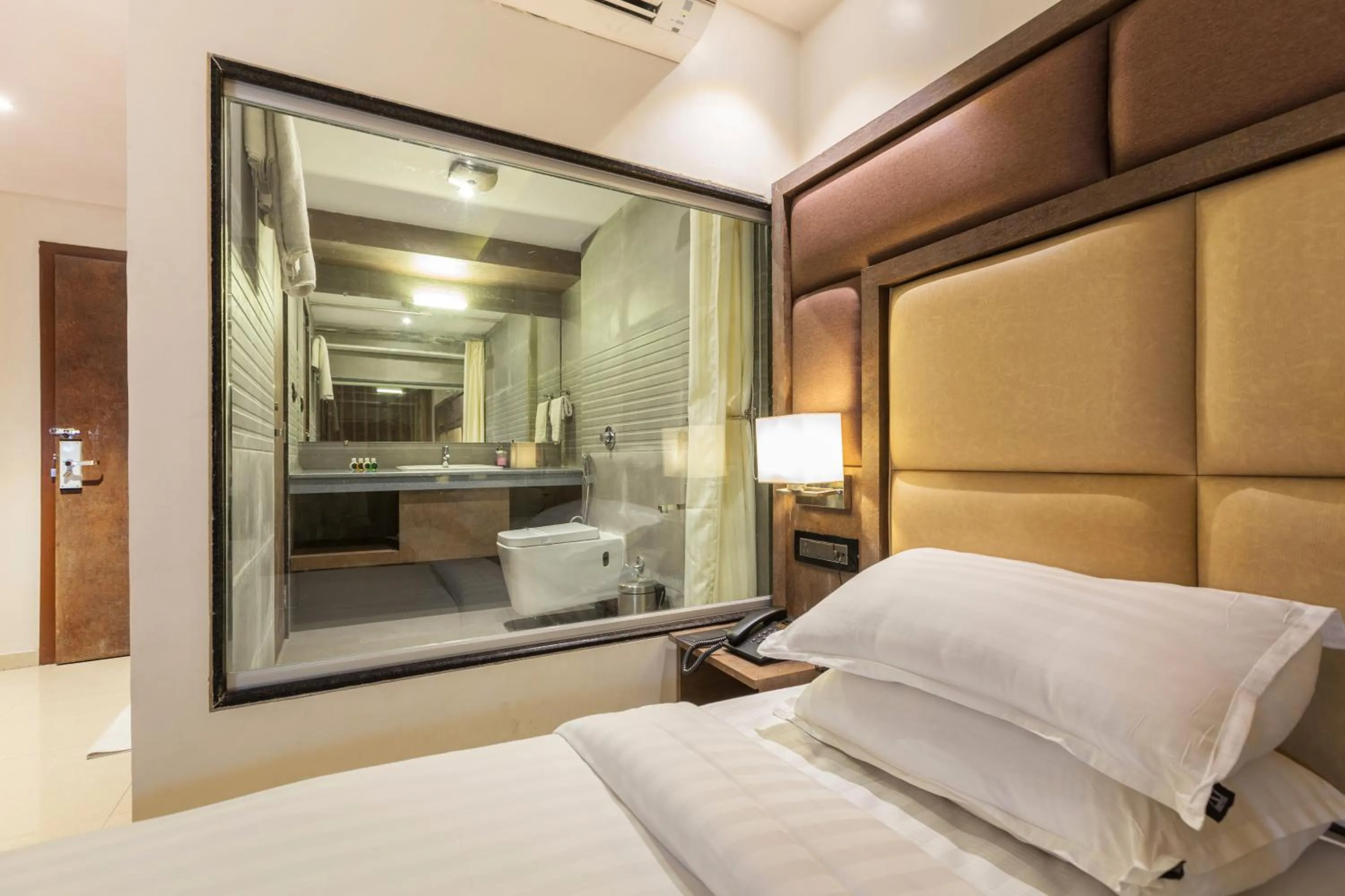 Bedroom, Bed in Aura One Hotel