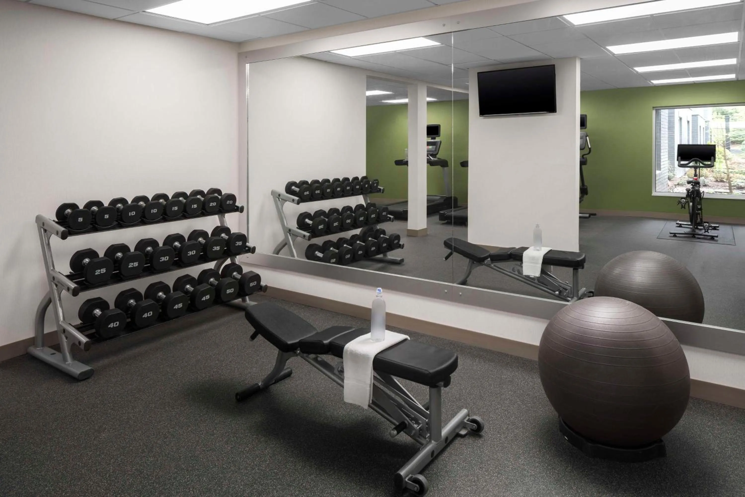 Fitness centre/facilities in Homewood Suites Hillsboro Beaverton
