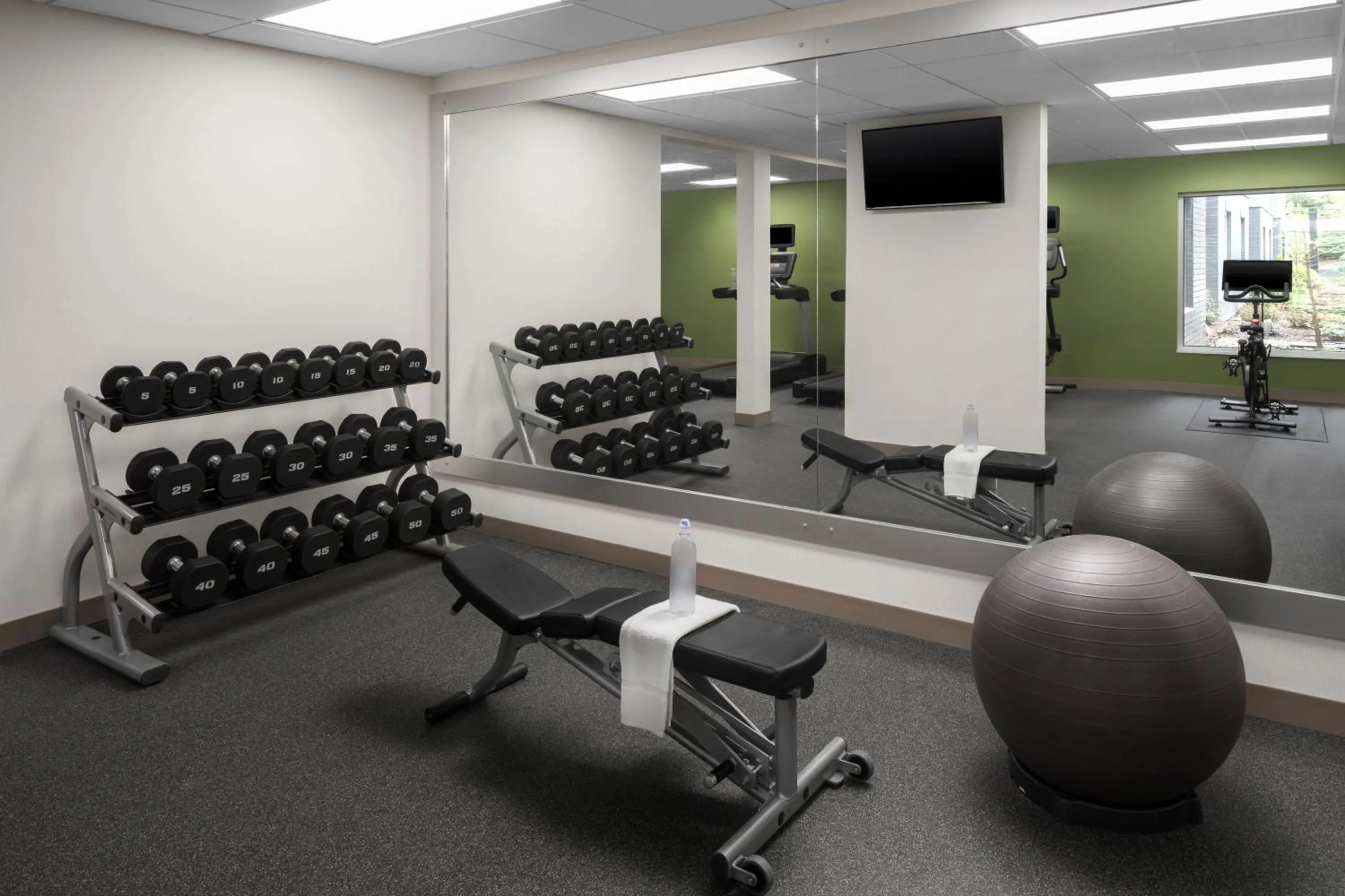 Fitness centre/facilities in Homewood Suites Hillsboro Beaverton